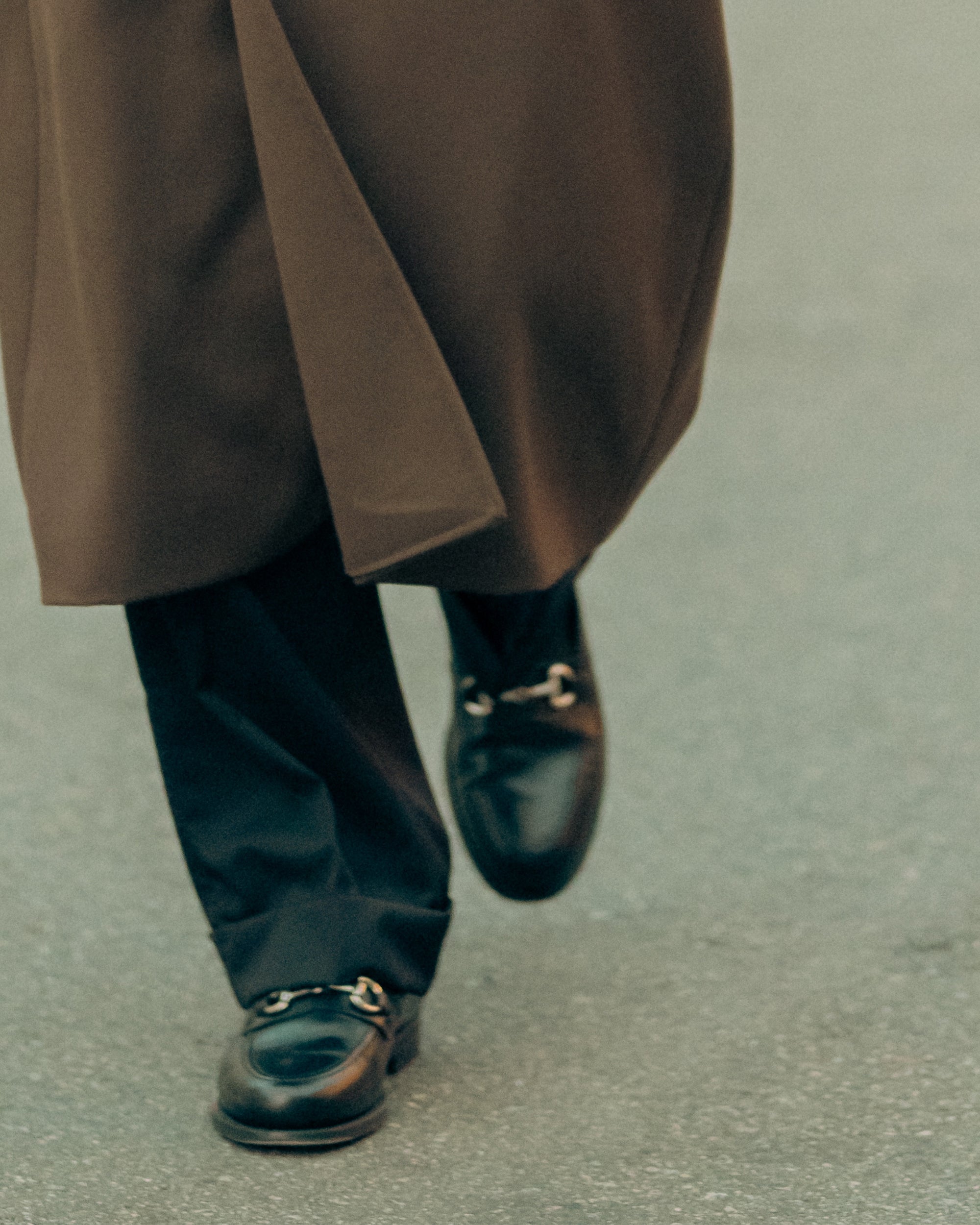 Style That Travels – The Global Appeal of Vellano Footwear