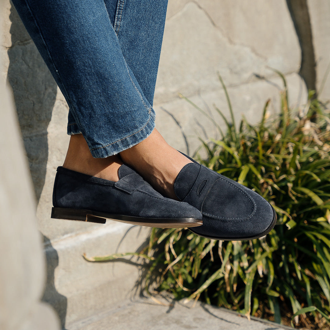 Vellano Pattee Blue Suede Loafers