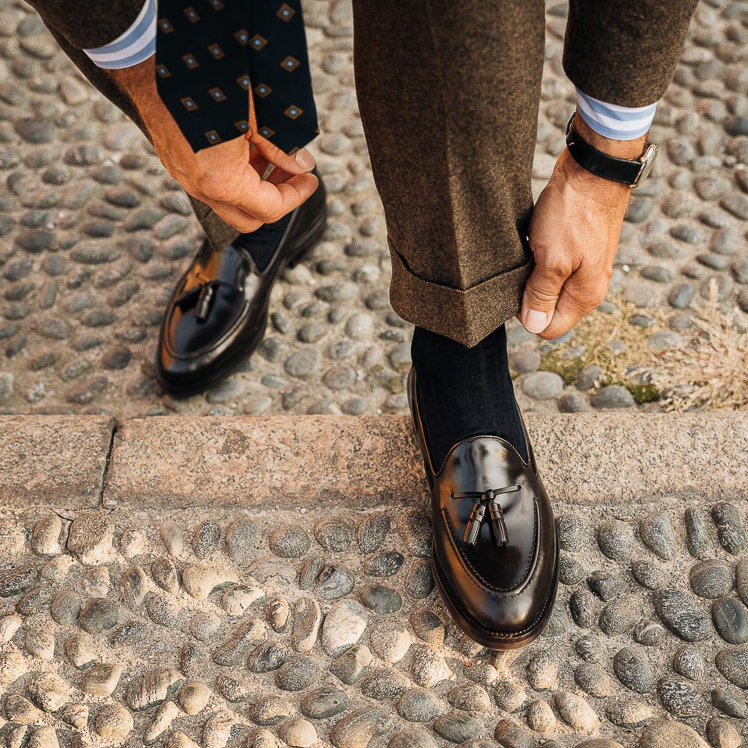 Vellano Halverton Dark Brown Abraded Tassel Loafers