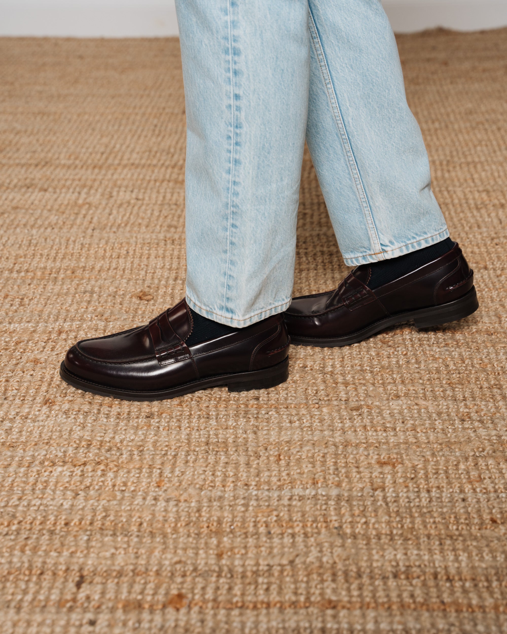 Vellano Harrowmere Abraded Leather Penny Loafers Burgundy