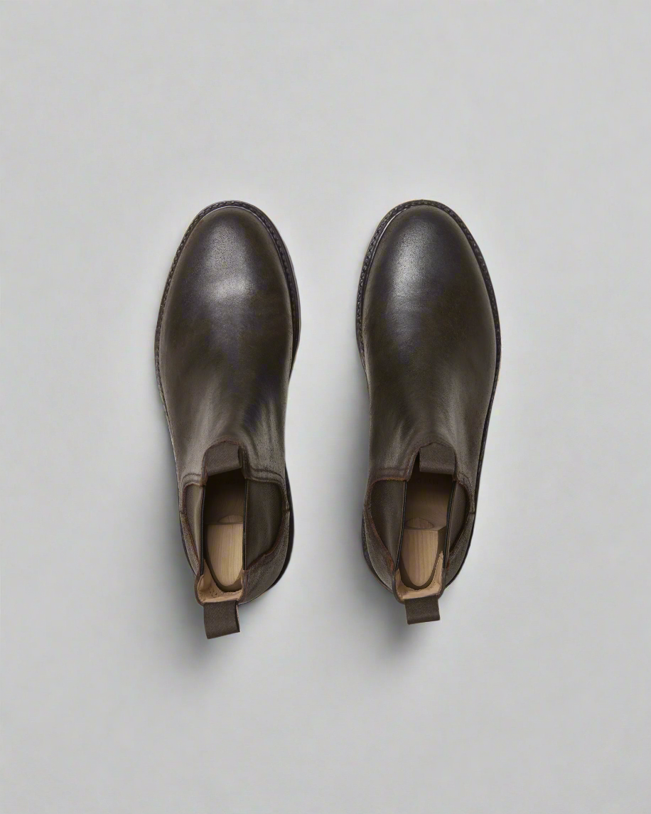 Vellano Aarek Brown Suede Chelsea Boot