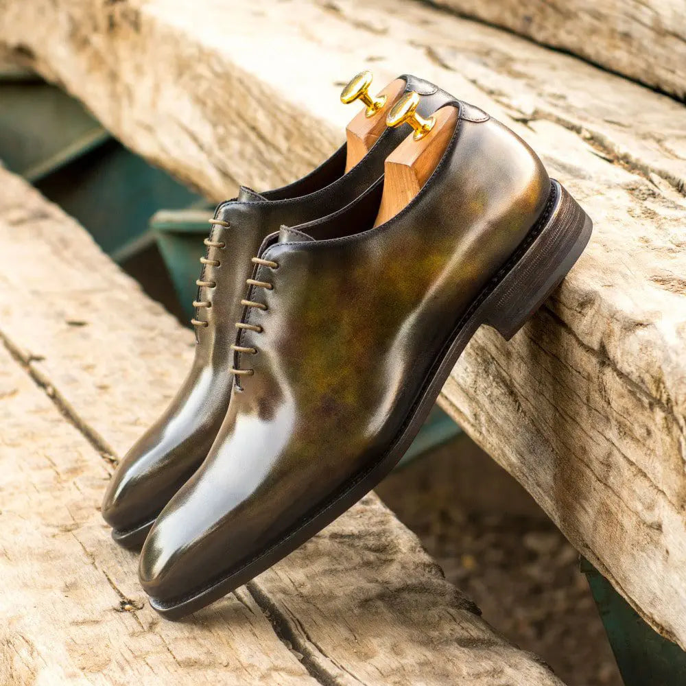 Vellano Antique Black Brogue Wholecut Derby Shoe