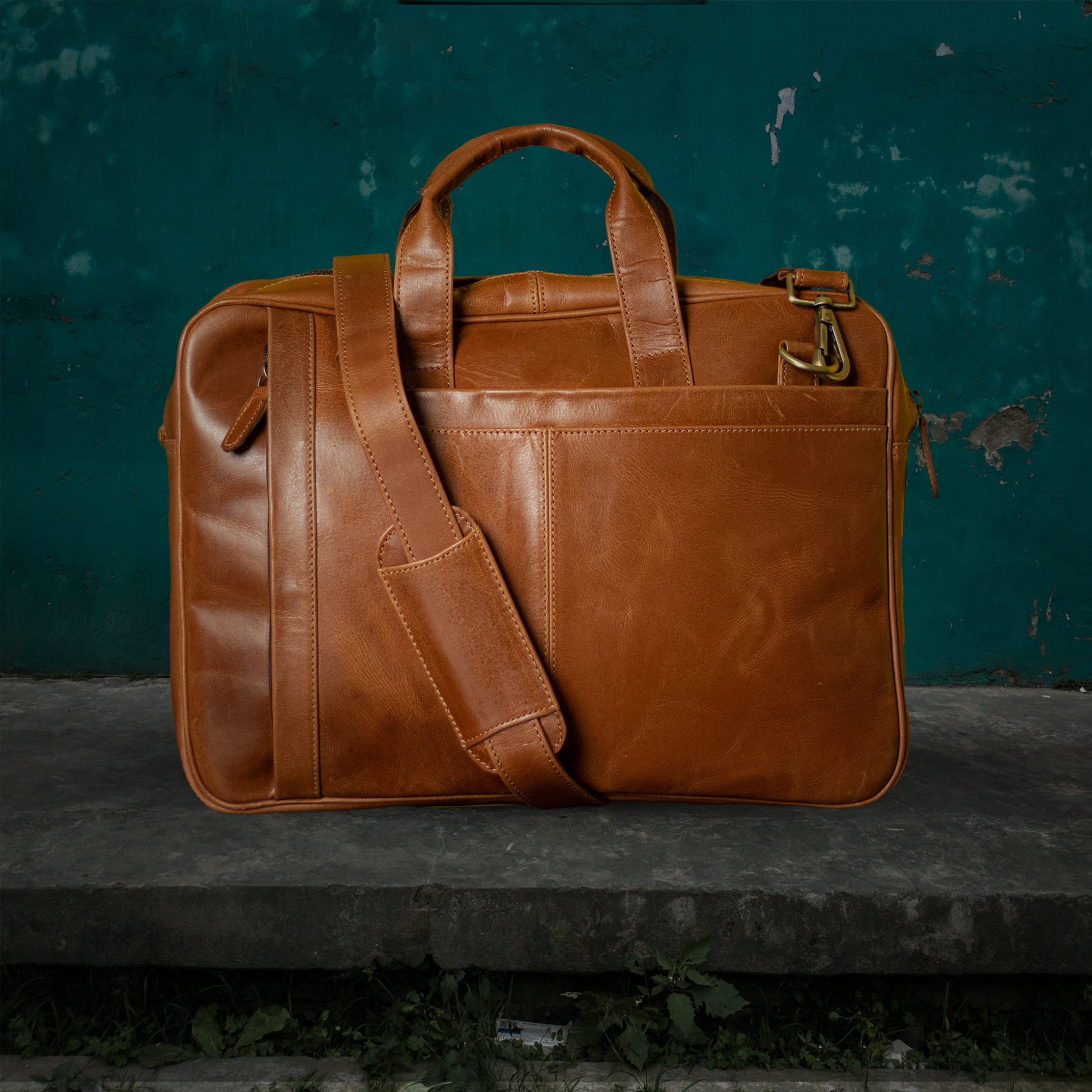 Vellano Keystone Brief Men’s Imported Leather Office Bag for Professional Style