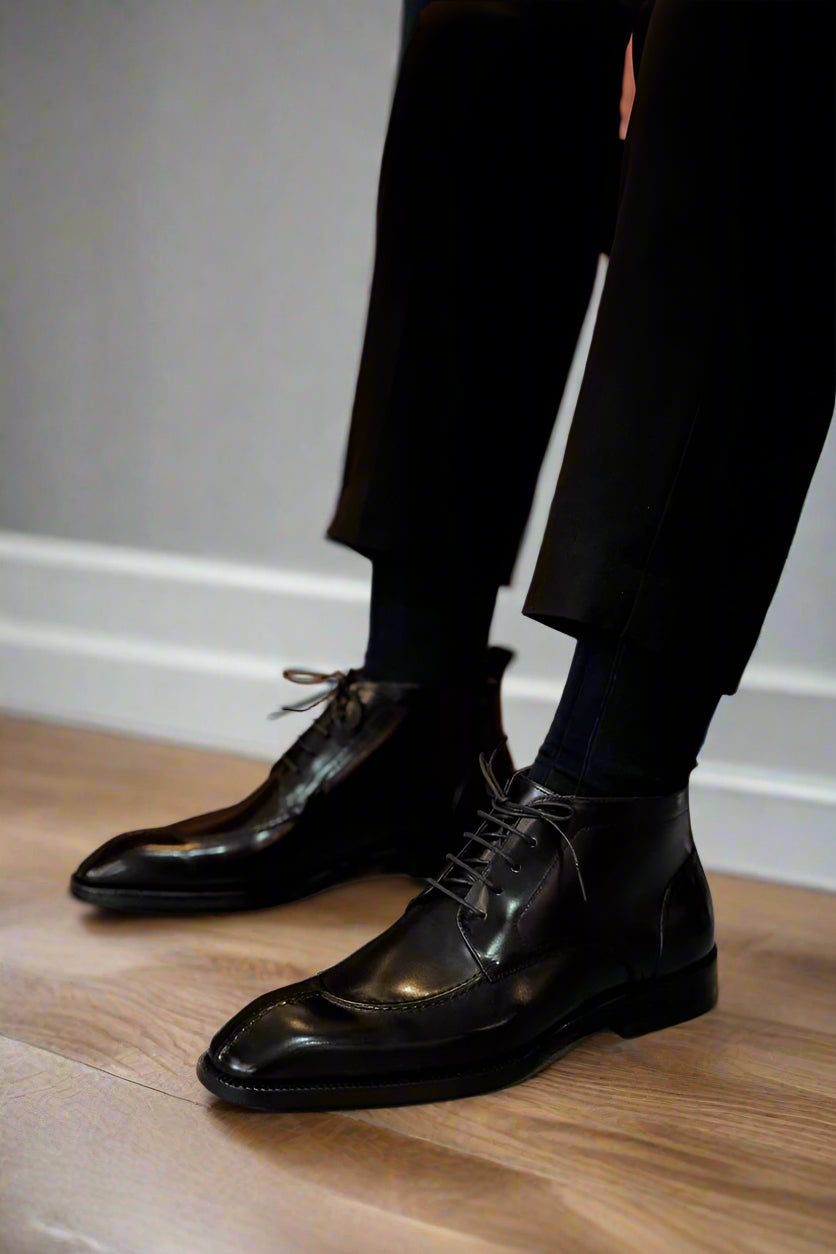 Vellano Wexford Elite Men’s Leather Dress Shoes with Refined Detailing