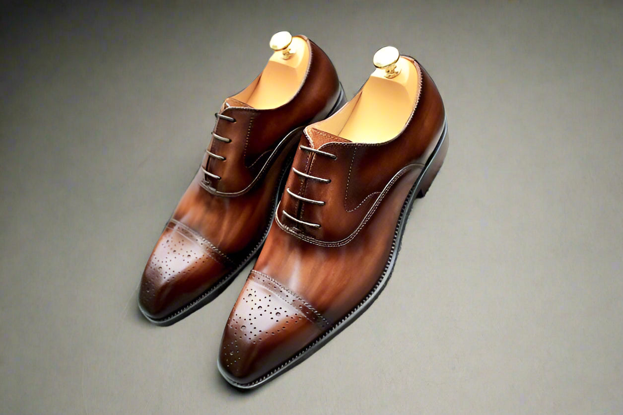 Vellano Harrowcrest Wing Leather Oxford Shoes with Classic Brogue Design
