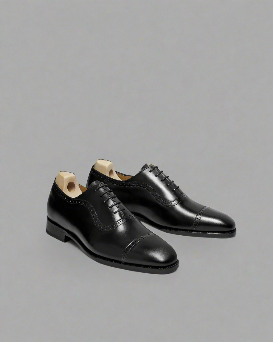 Vellano Skytteholm Black Leather Oxfords