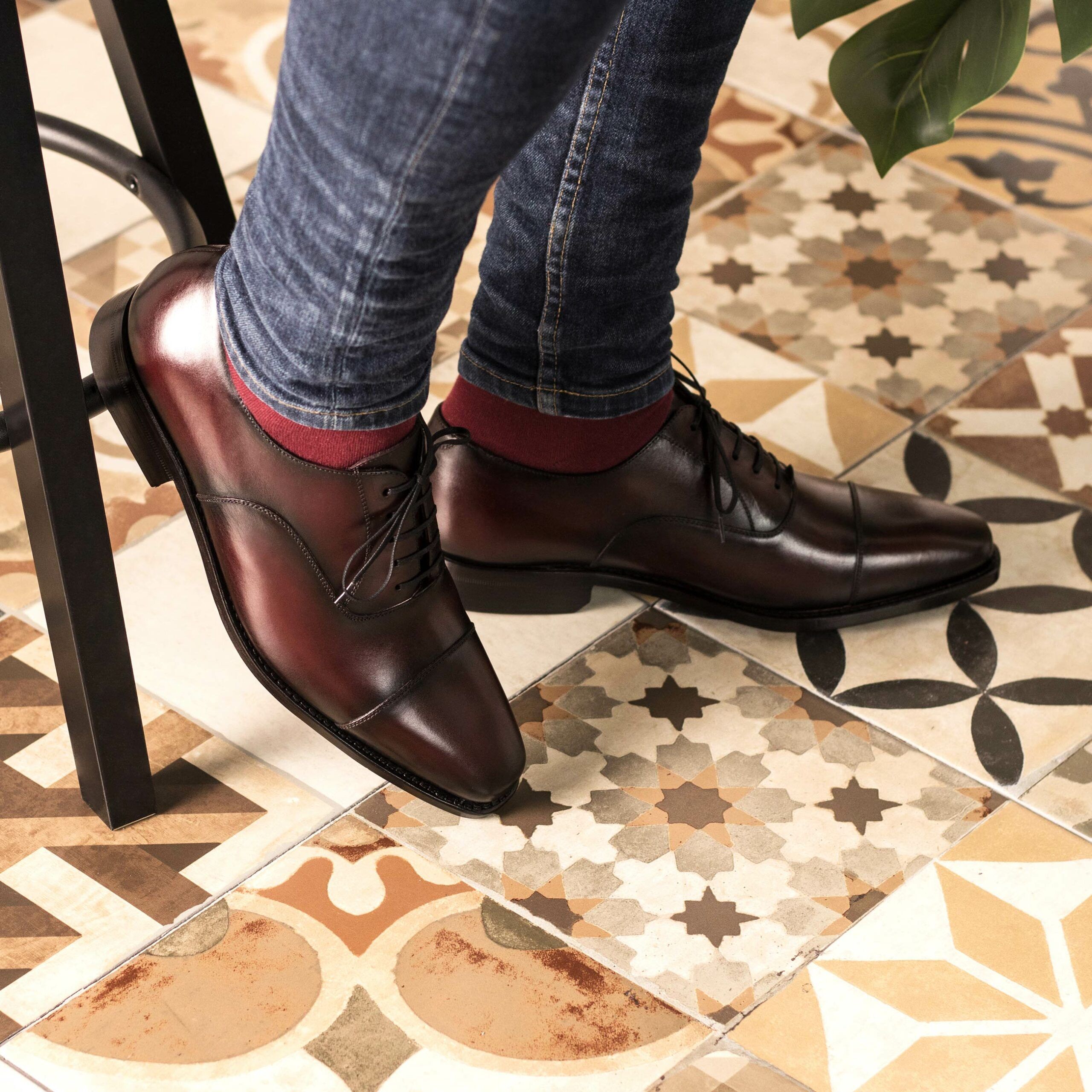 Vellano George Burgundy Two Tone Oxford Shoes