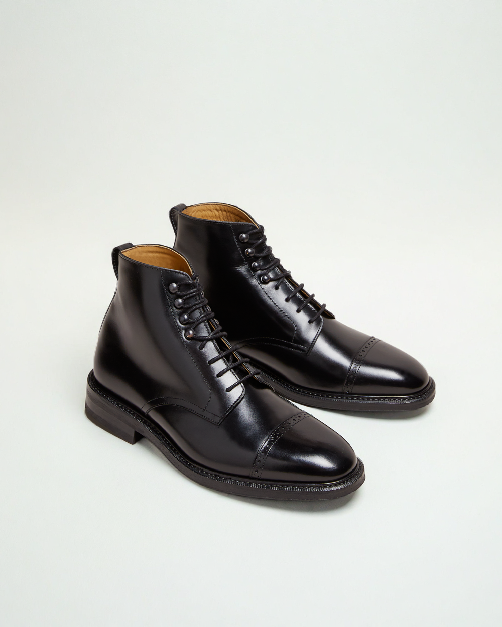 Vellano Tjarno Black Leather Boots