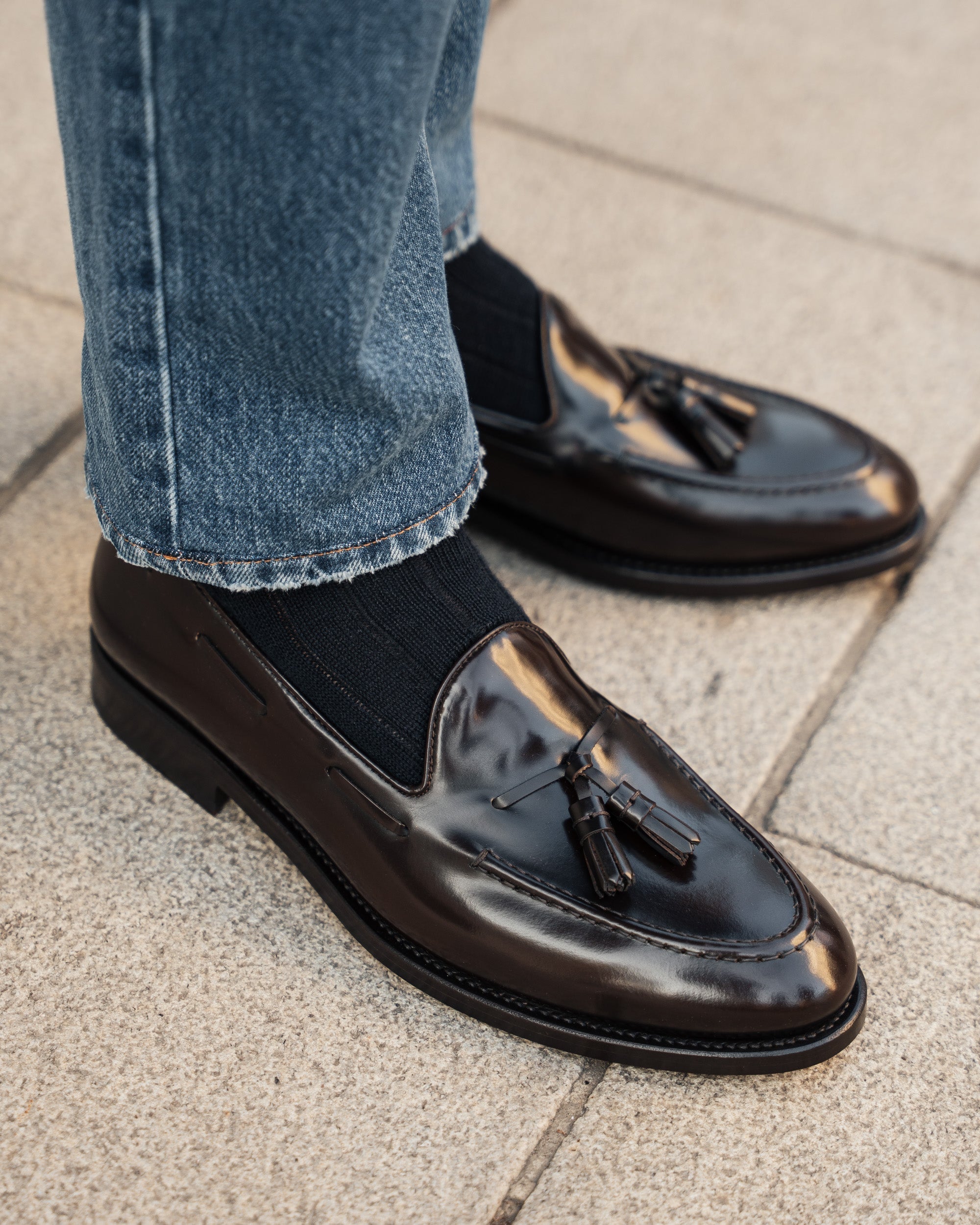 Vellano Halverton Dark Brown Tassel Loafers
