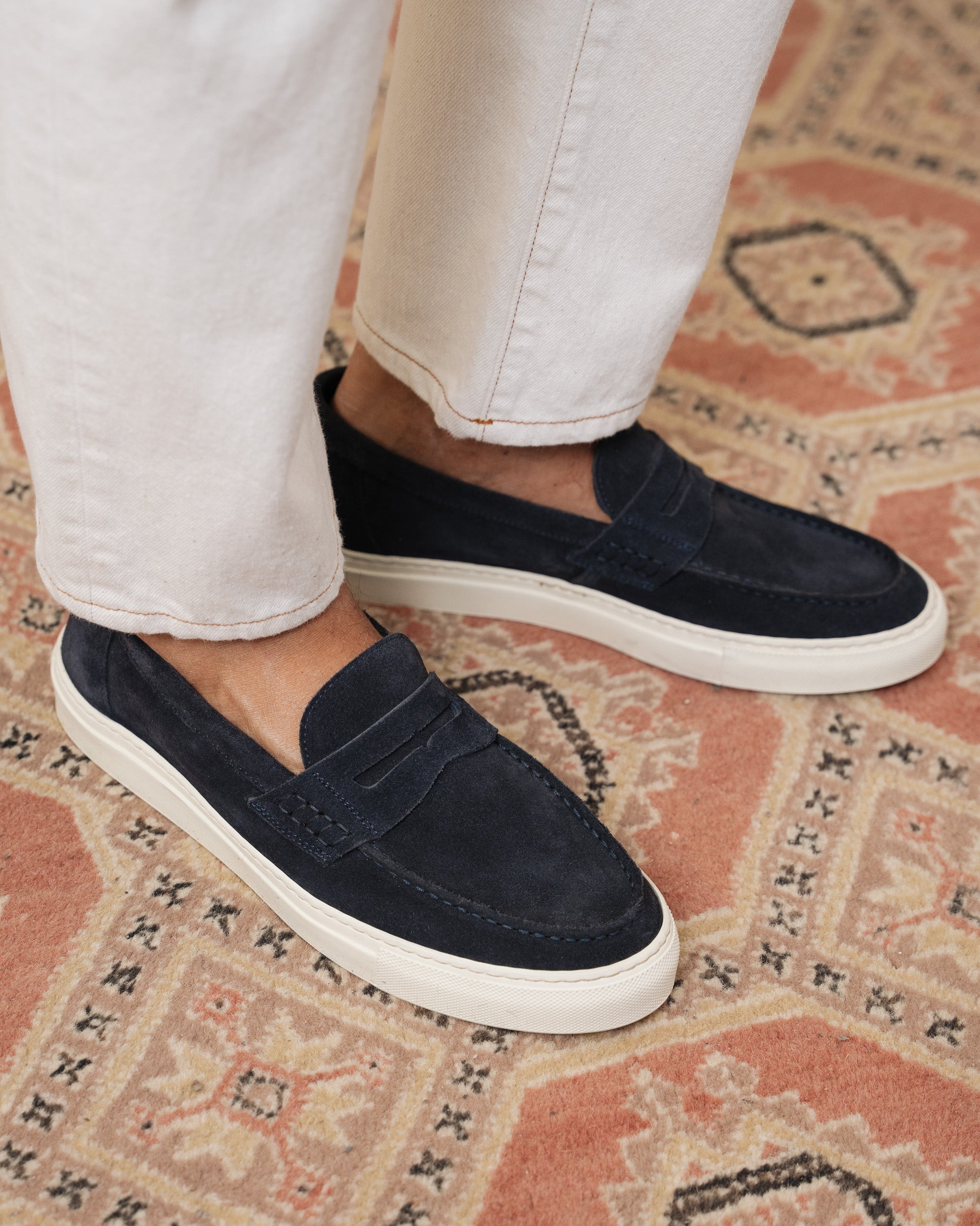 Vellano Marlewyn Suede Loafers in Blue