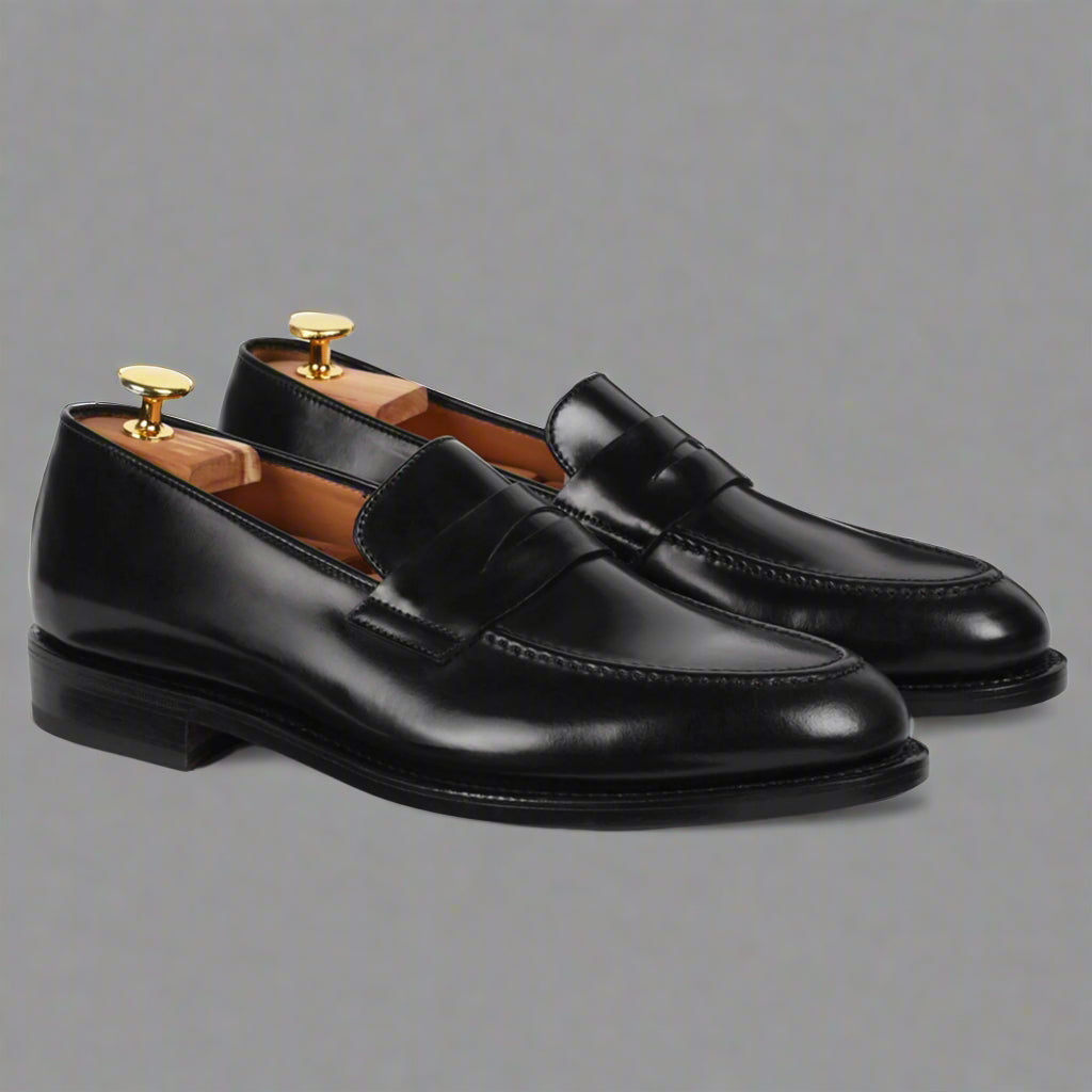 Vellano Eldwyne Black Cordovan Tapered Loafers