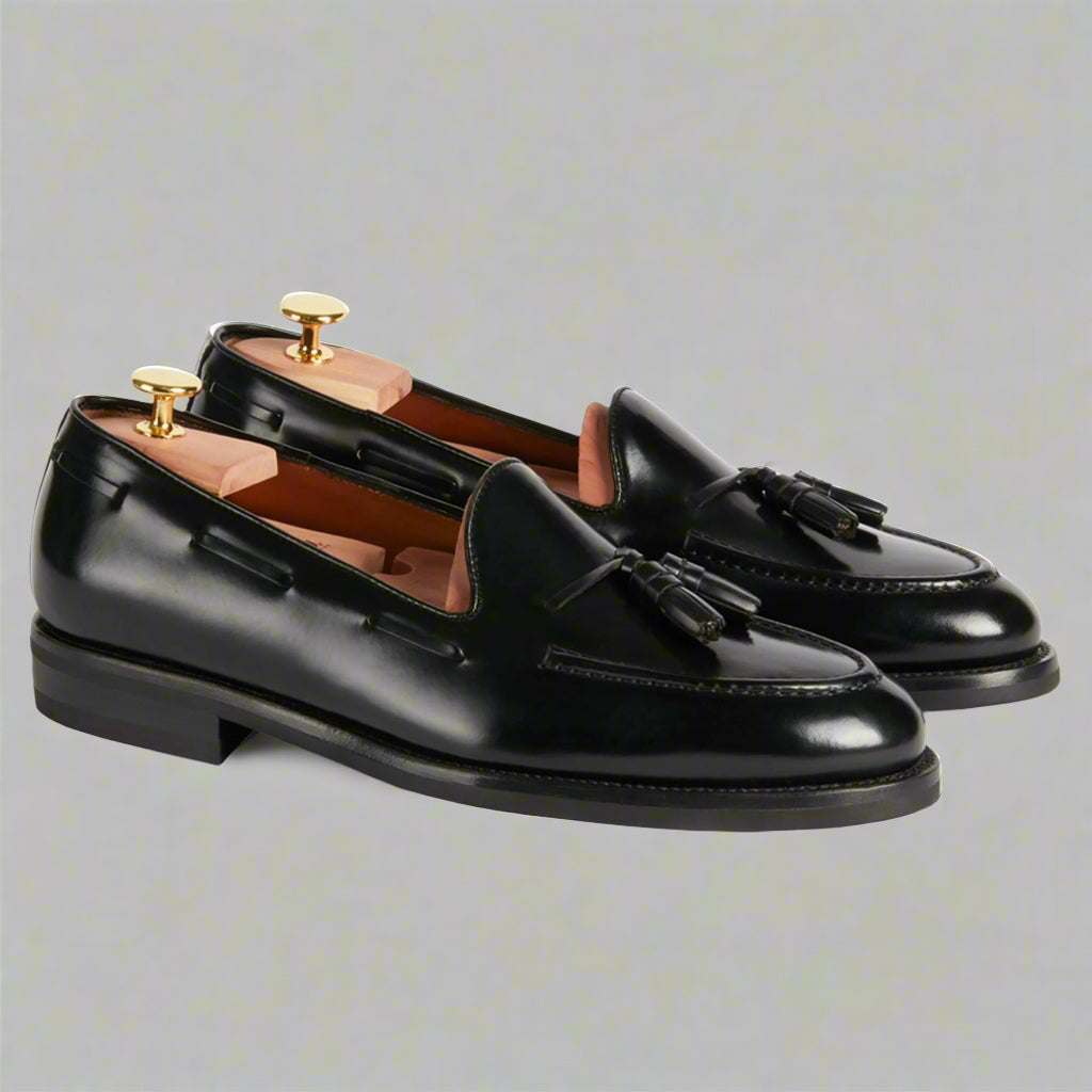 Vellano Halverton Black Abraded Tassel Loafers