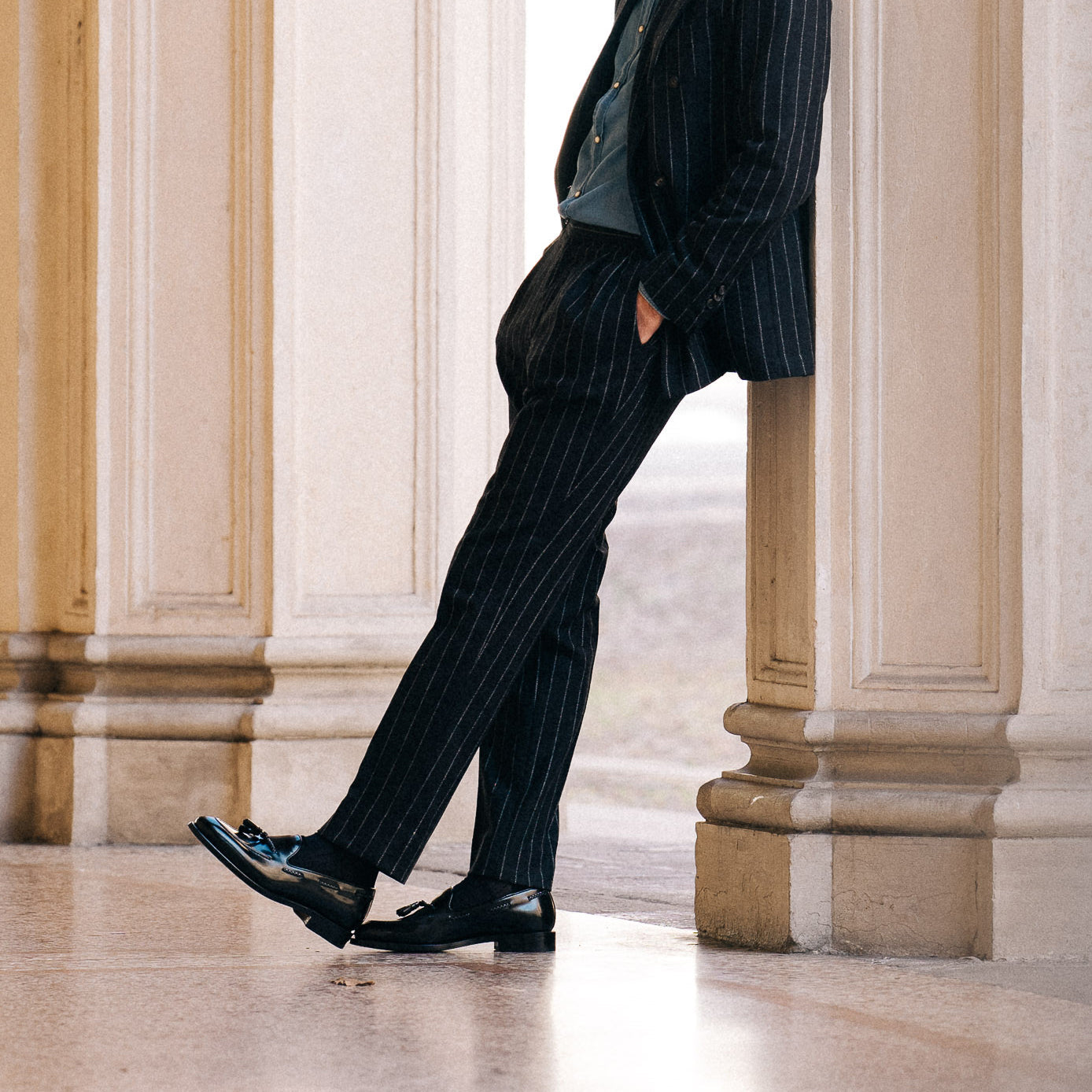 Vellano Ashmoor Black Leather Loafers