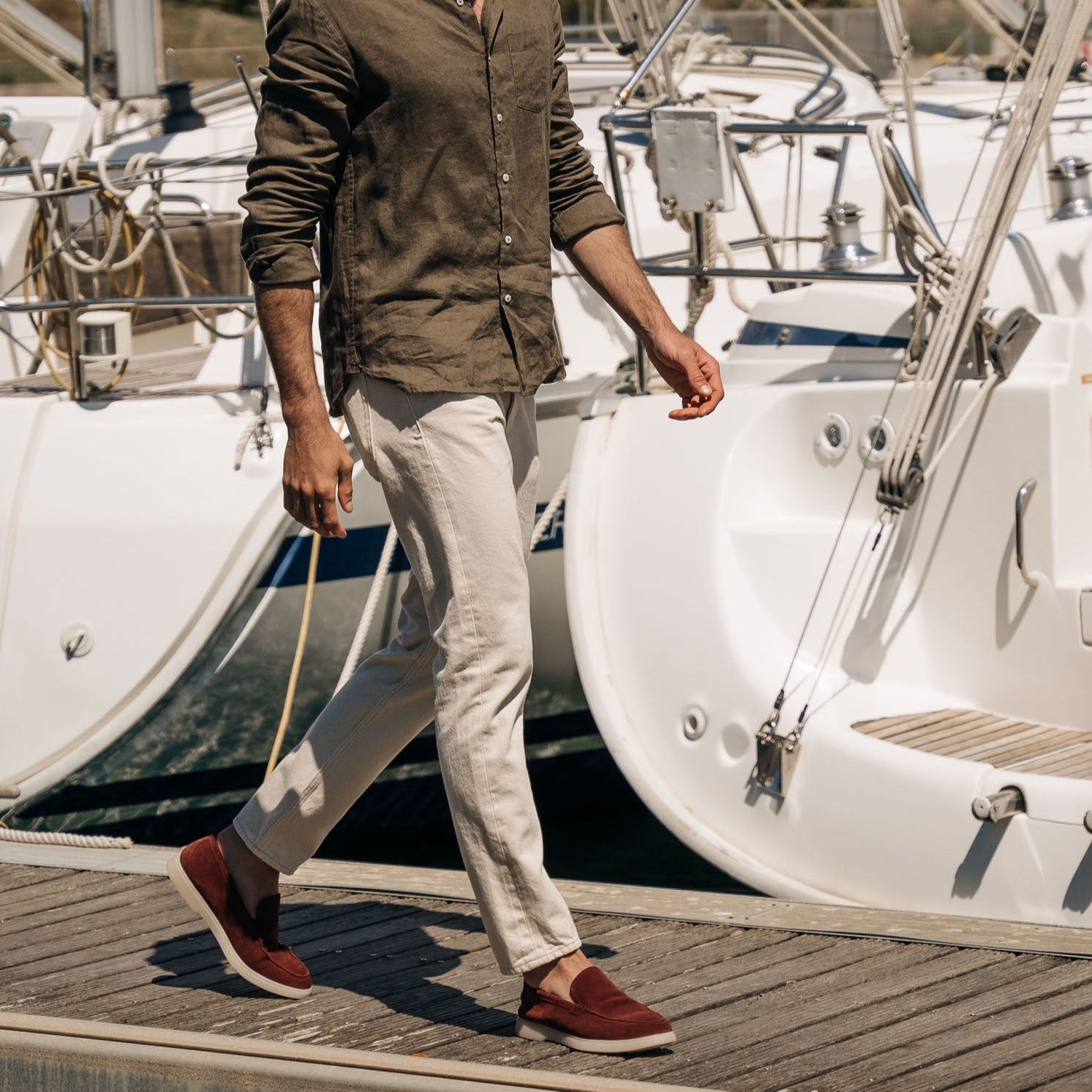 Vellano Calbridge Suede Loafers in Red