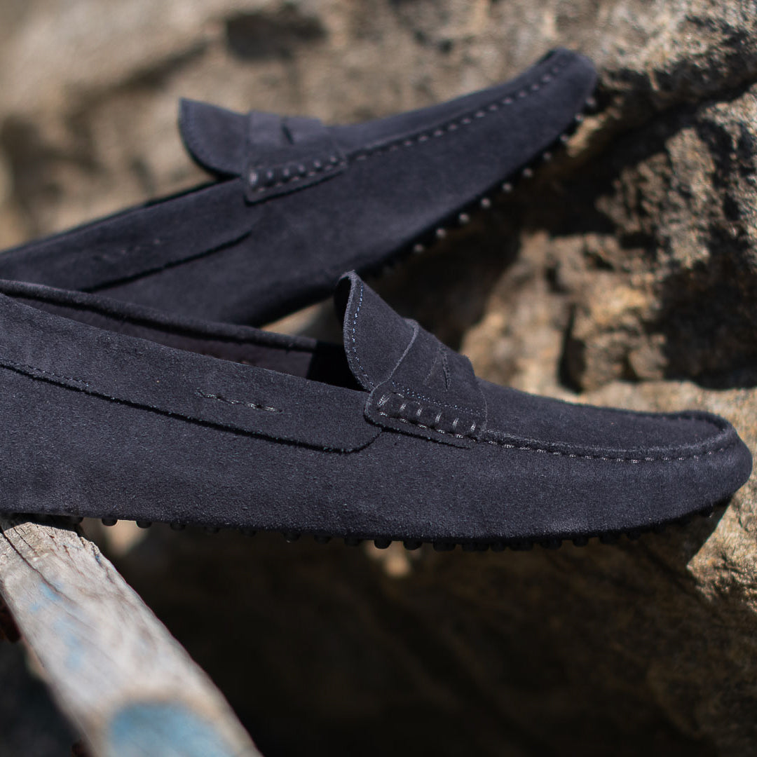 Vellano Eldwynd Penny Moccasins in Dark Blue Suede