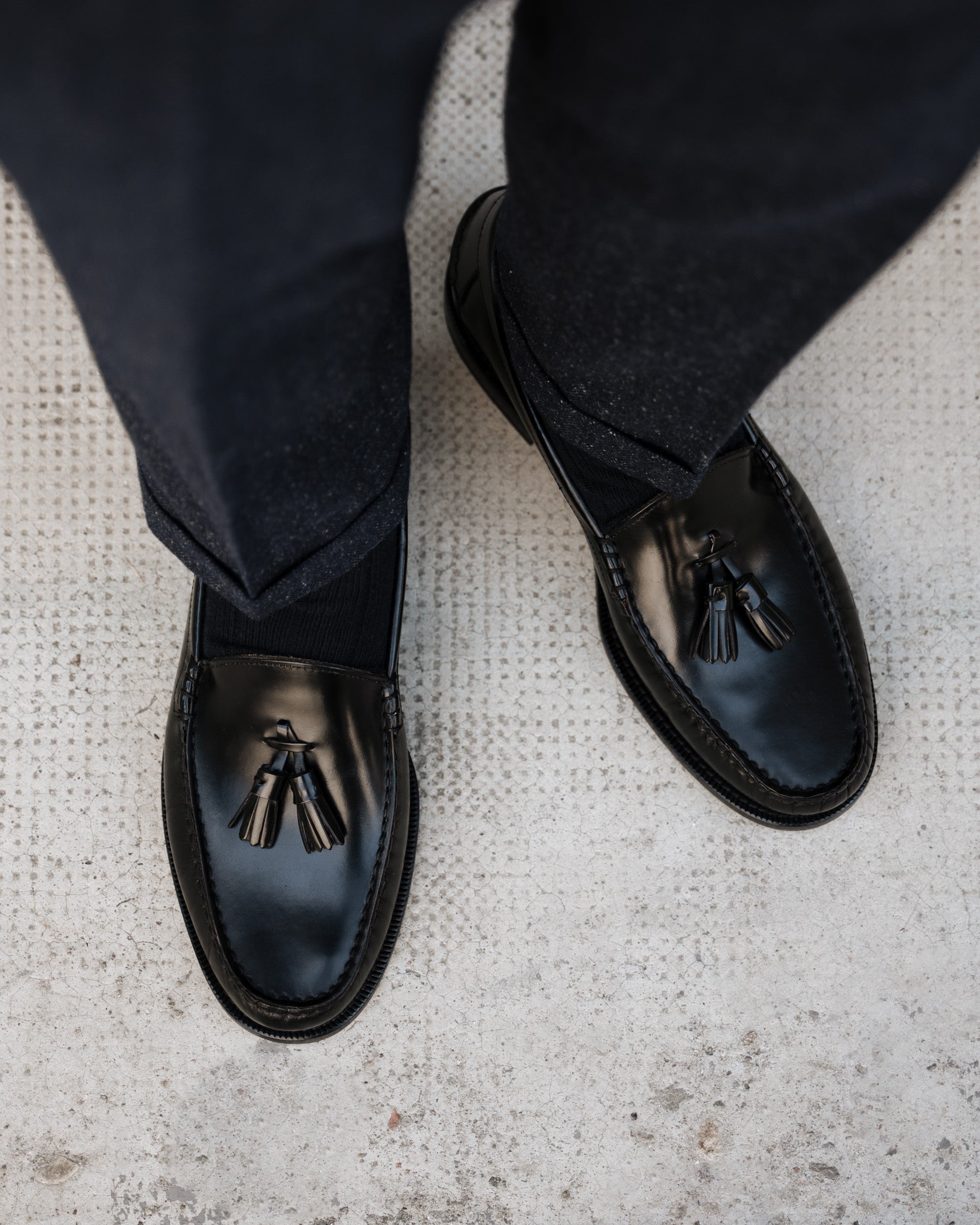 Vellano Marusee Black Leather Loafers