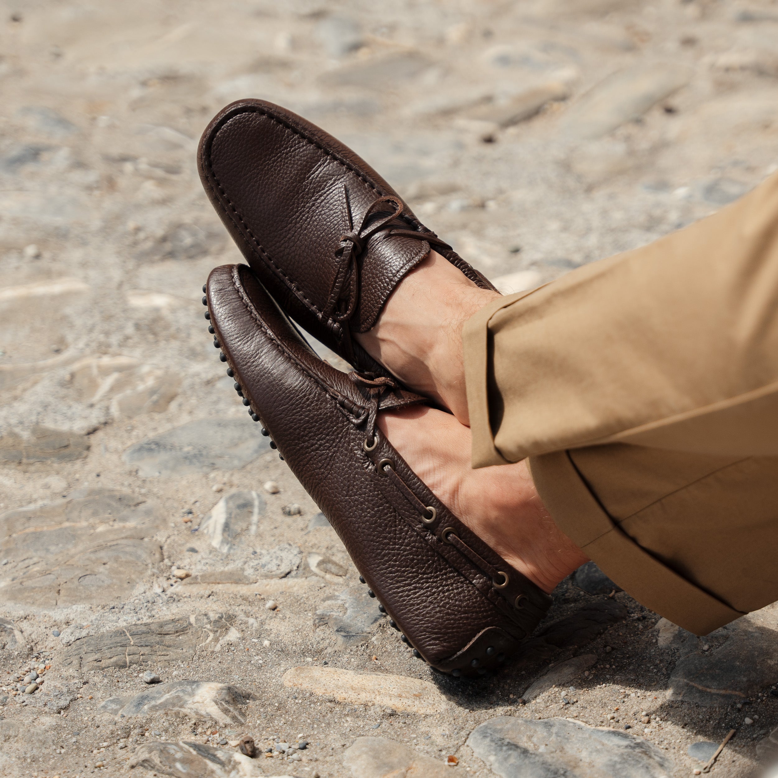 Vellano Eldwynd Tumbled Leather Moccasins in Vintage Dark Brown