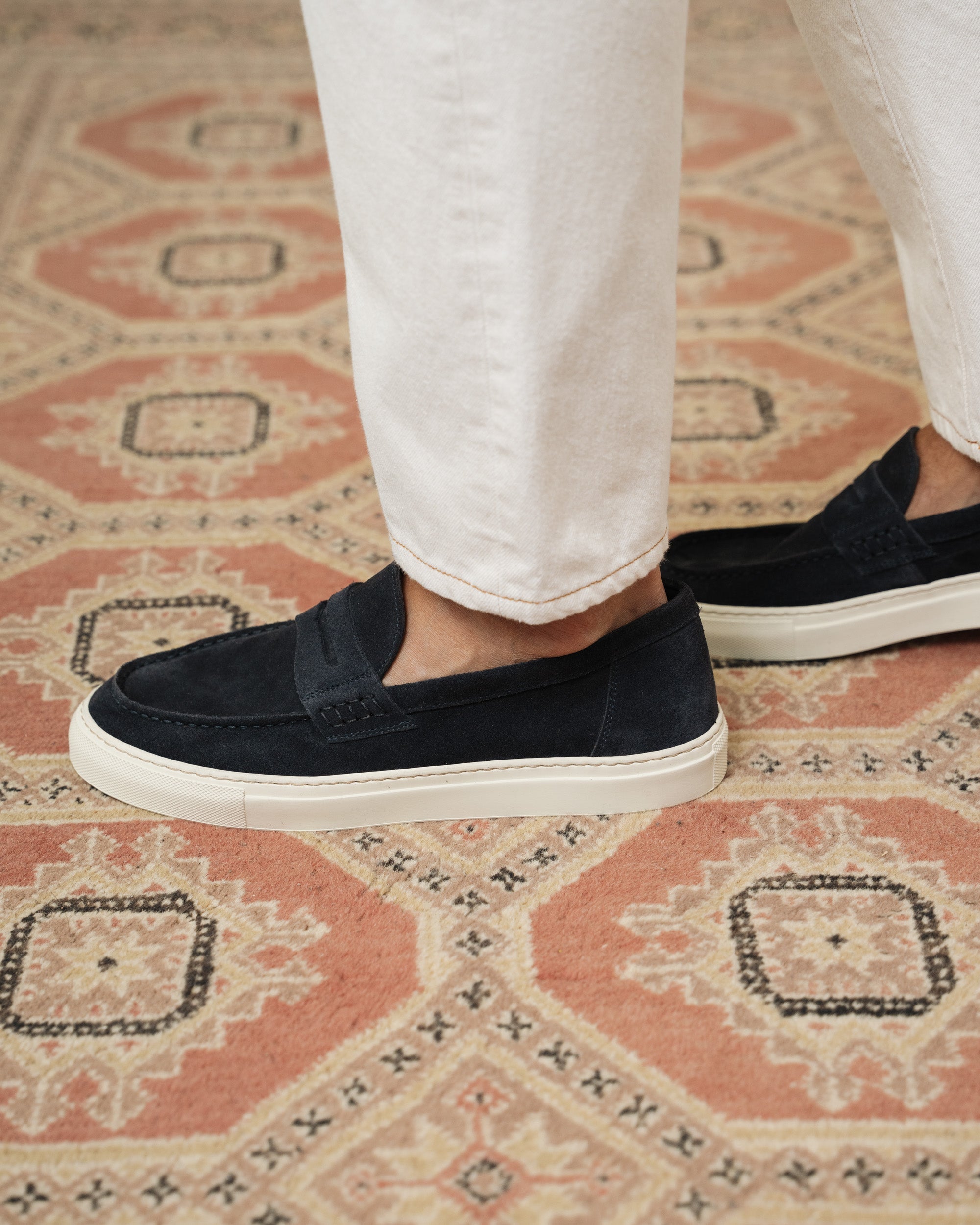 Vellano Marlewyn Suede Loafers in Blue