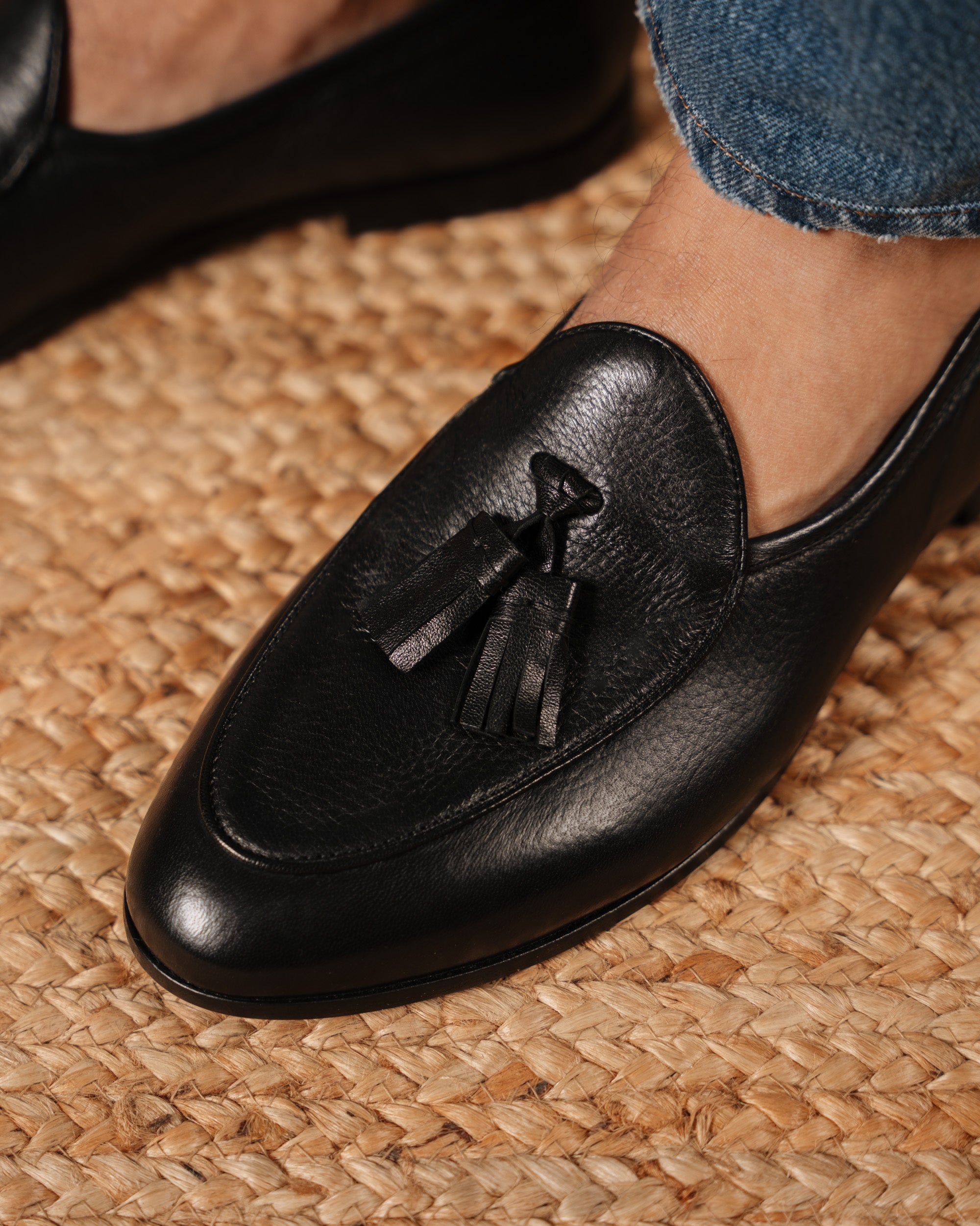 Vellano Bellagio Black Leather Loafers