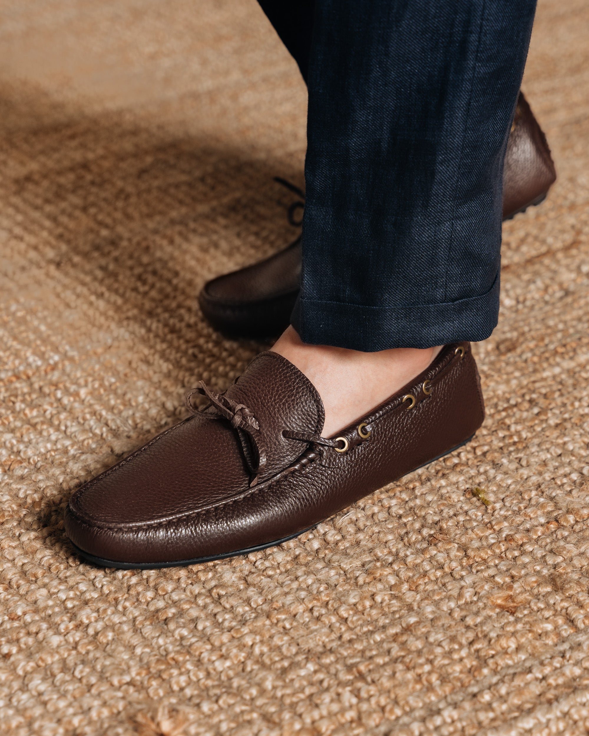 Vellano Eldwynd Hammered Leather Moccasins