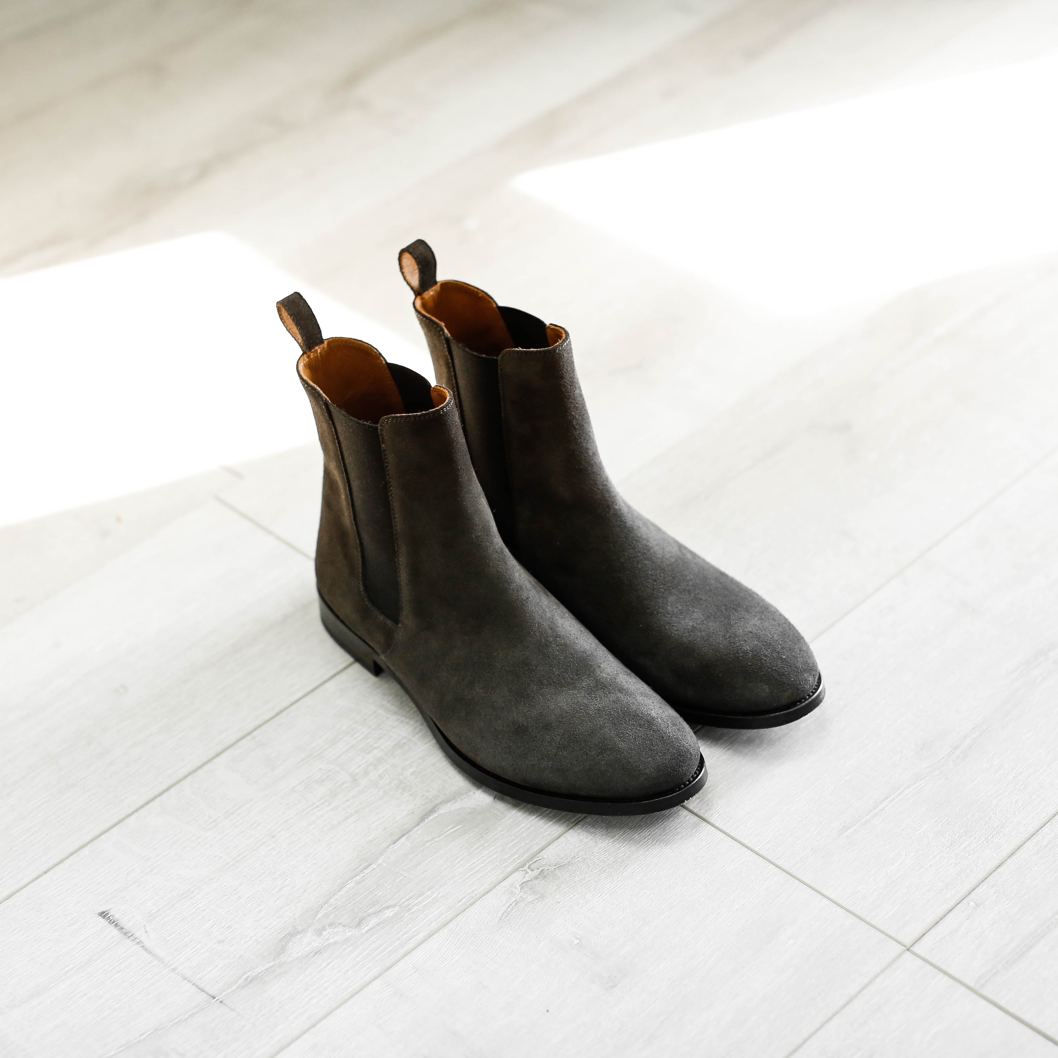 Vellano Chelsea Boots Grey