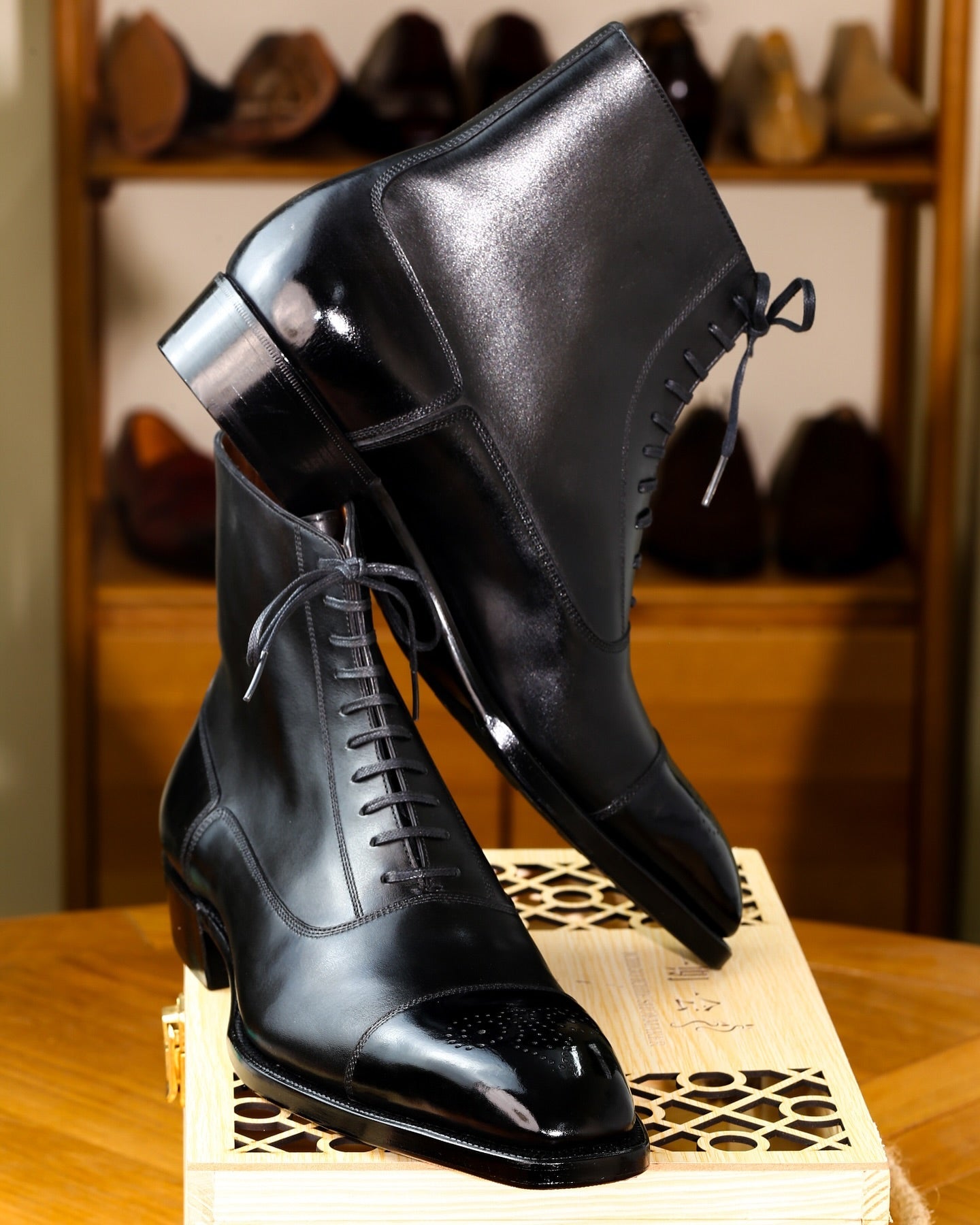 Vellano Thompson Black Brogue Lace Up Boots