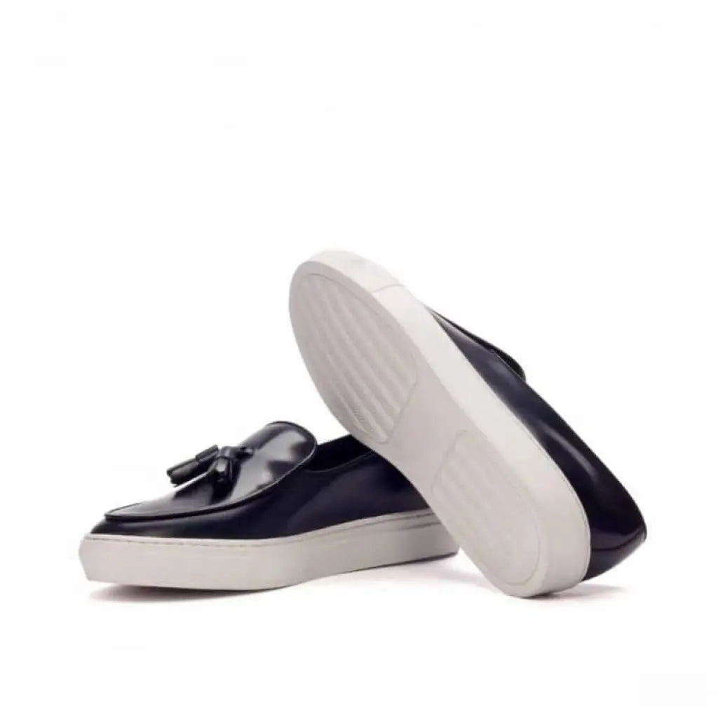 Vellano Mathew Full Black Tassel Loafer Sneaker