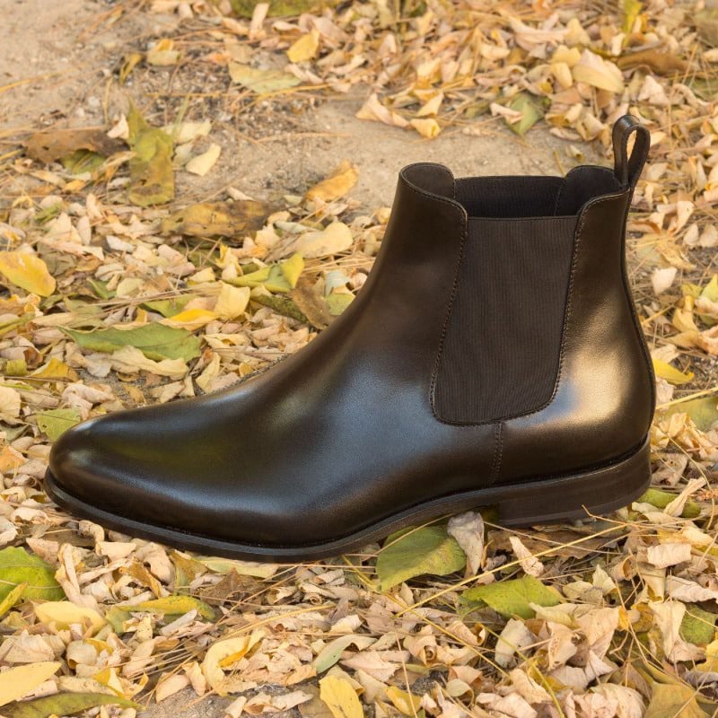 Vellano Black Crust Leather Chelsea Boot