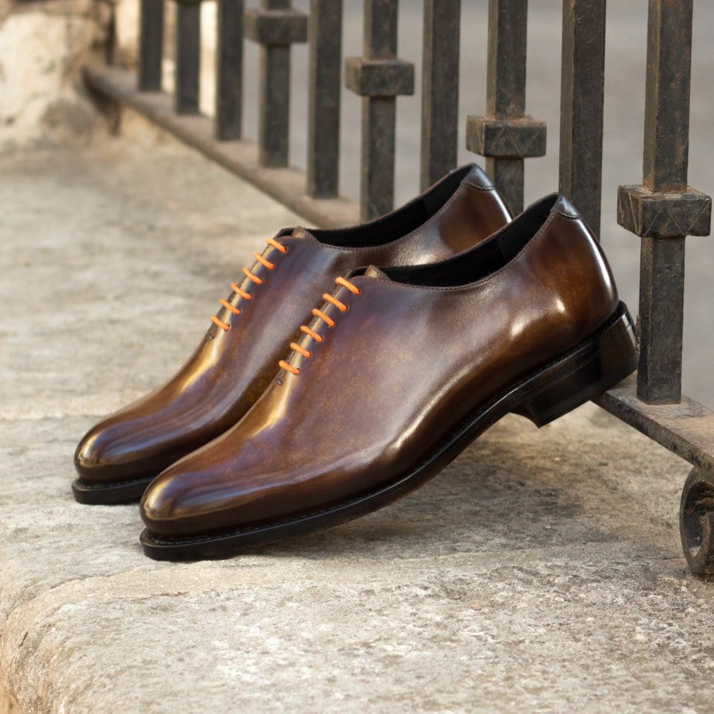 Vellano Dark Cuir Black Two Tone Wholecut Derby Shoe