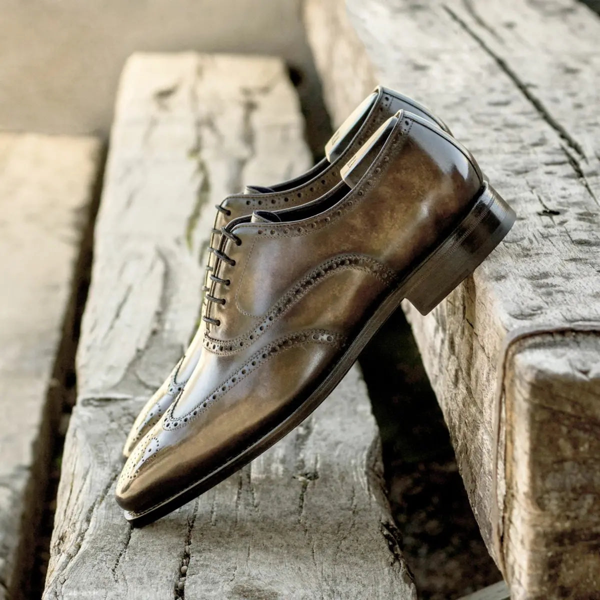 Vellano Marble Shade Wingtip Brogue Shoe