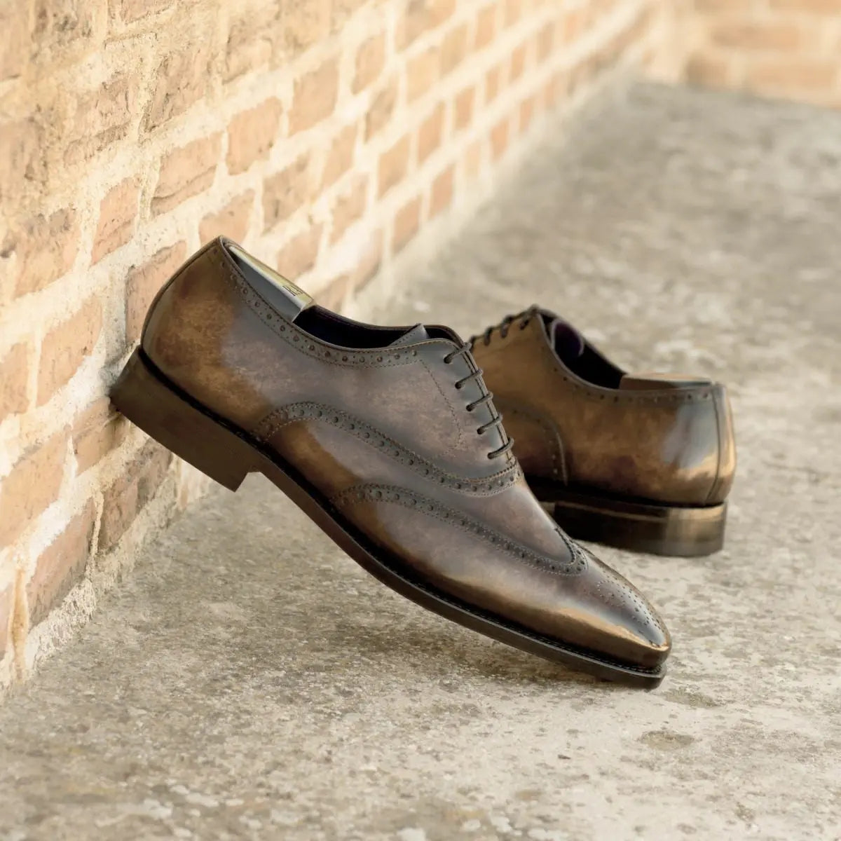Vellano Marble Shade Wingtip Brogue Shoe