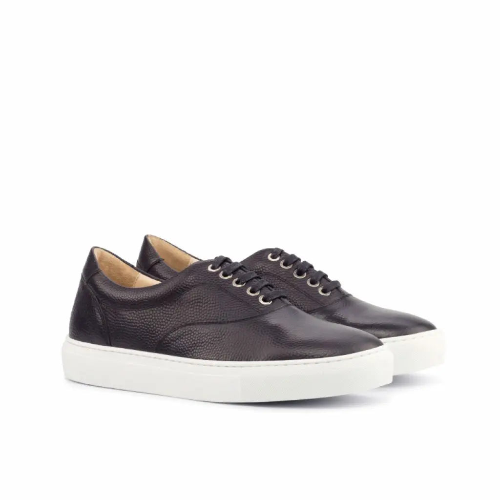 Vellano Christopher Black Low Top Sneaker