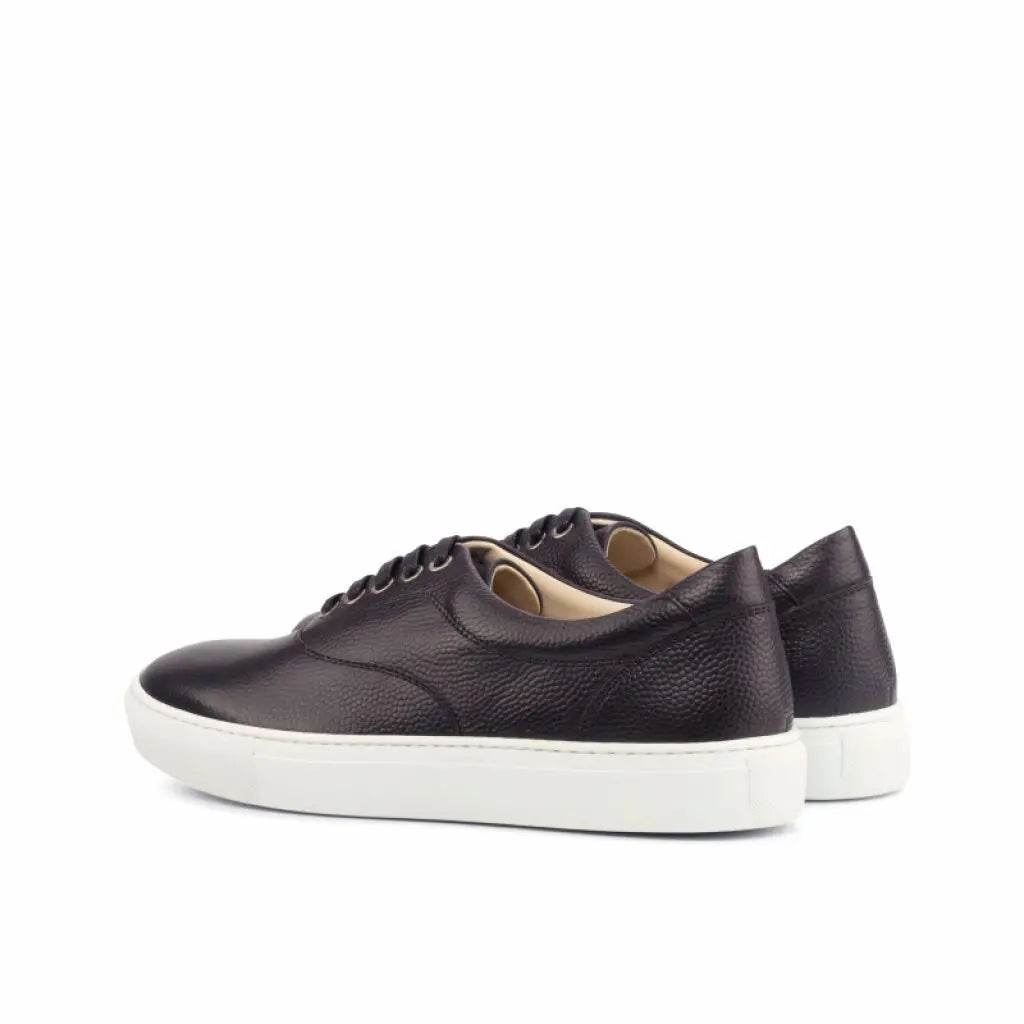 Vellano Christopher Black Low Top Sneaker