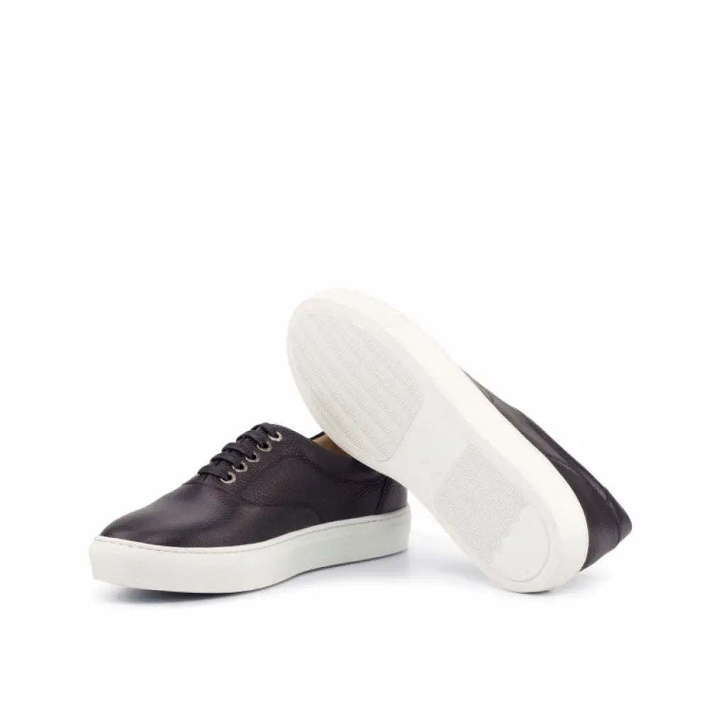 Vellano Christopher Black Low Top Sneaker