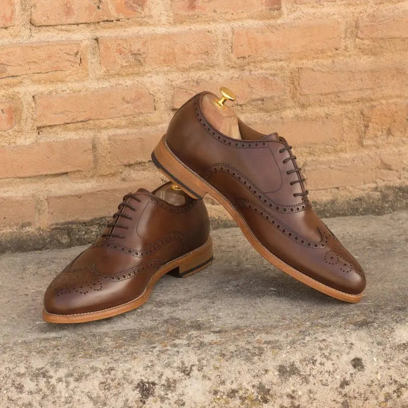 Vellano Brown Two Tone Round Toe Brogue