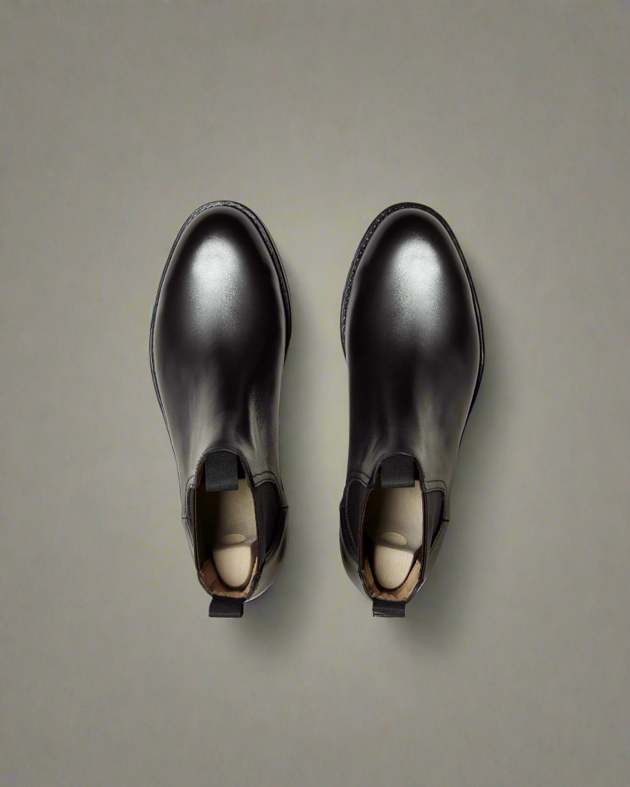 Vellano Elfvik Black Leather Boots