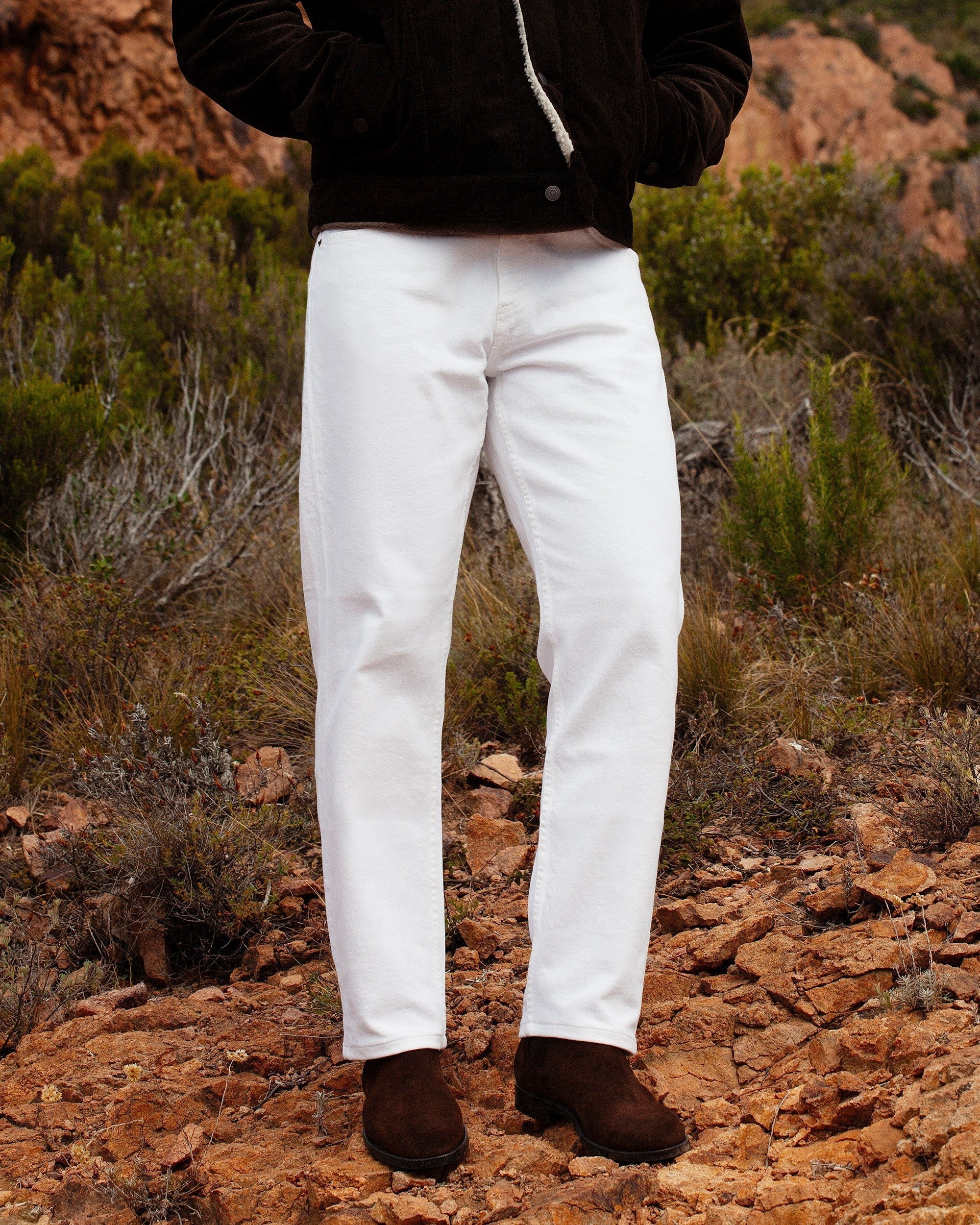 Vellano Elfvik Dark Brown Suede Boots