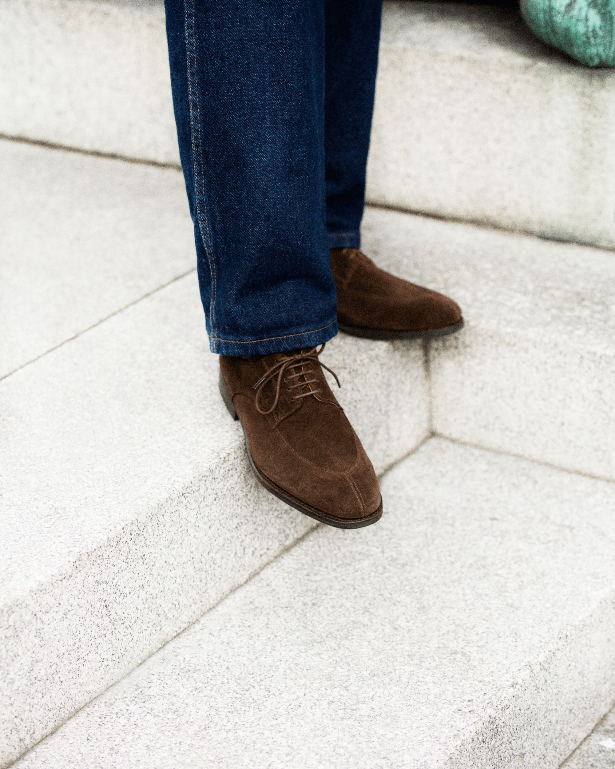 Vellano Norrmalm Brown Suede Derby