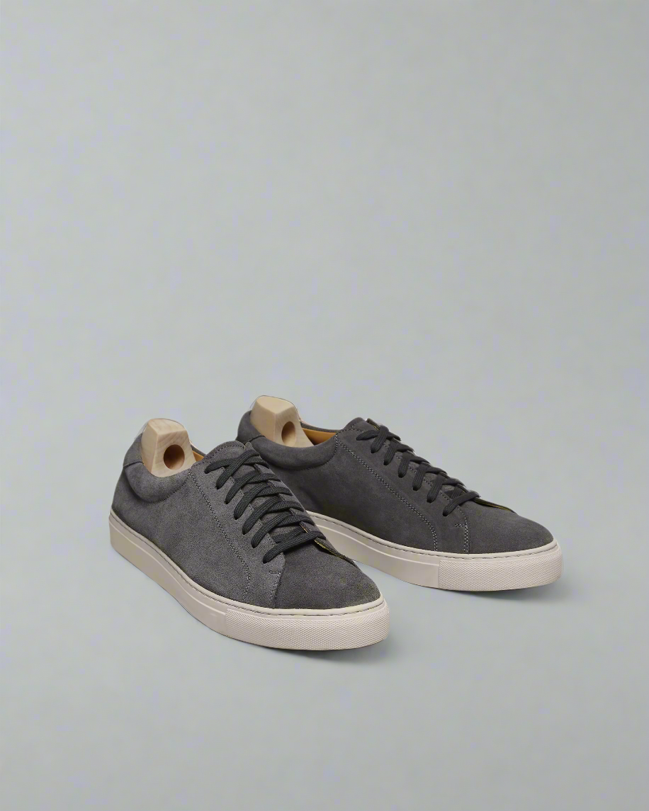 Vellano Oaxen Grey Suede Sneakers