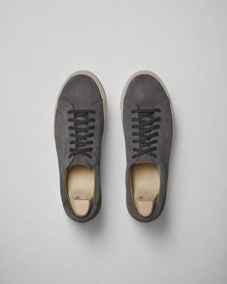 Vellano Oaxen Grey Suede Sneakers
