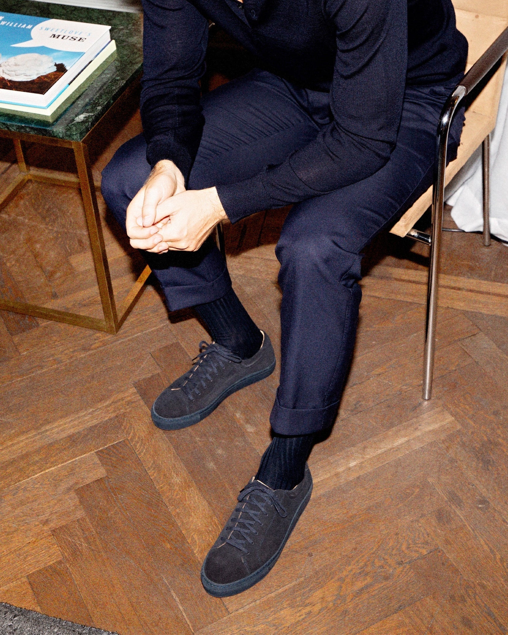 Vellano Oaxen Monochrome Navy Suede Sneakers
