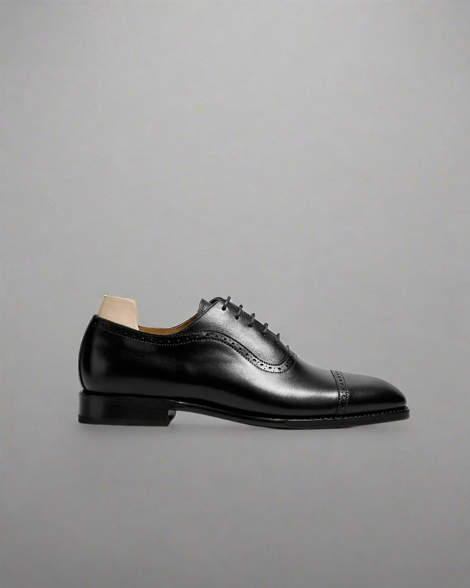 Vellano Skytteholm Black Leather Oxfords