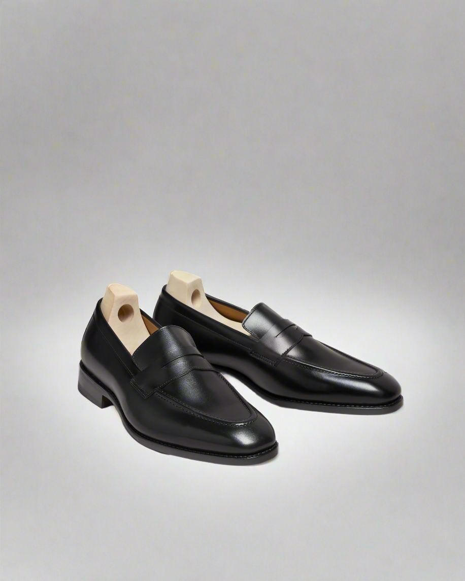Vellano Smogen Black Leather Loafer
