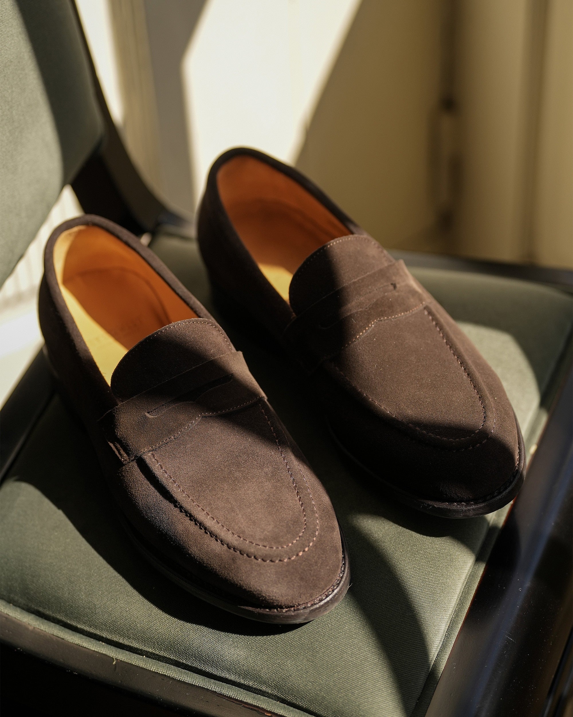 Vellano Stenhammar Brown Suede Loafer