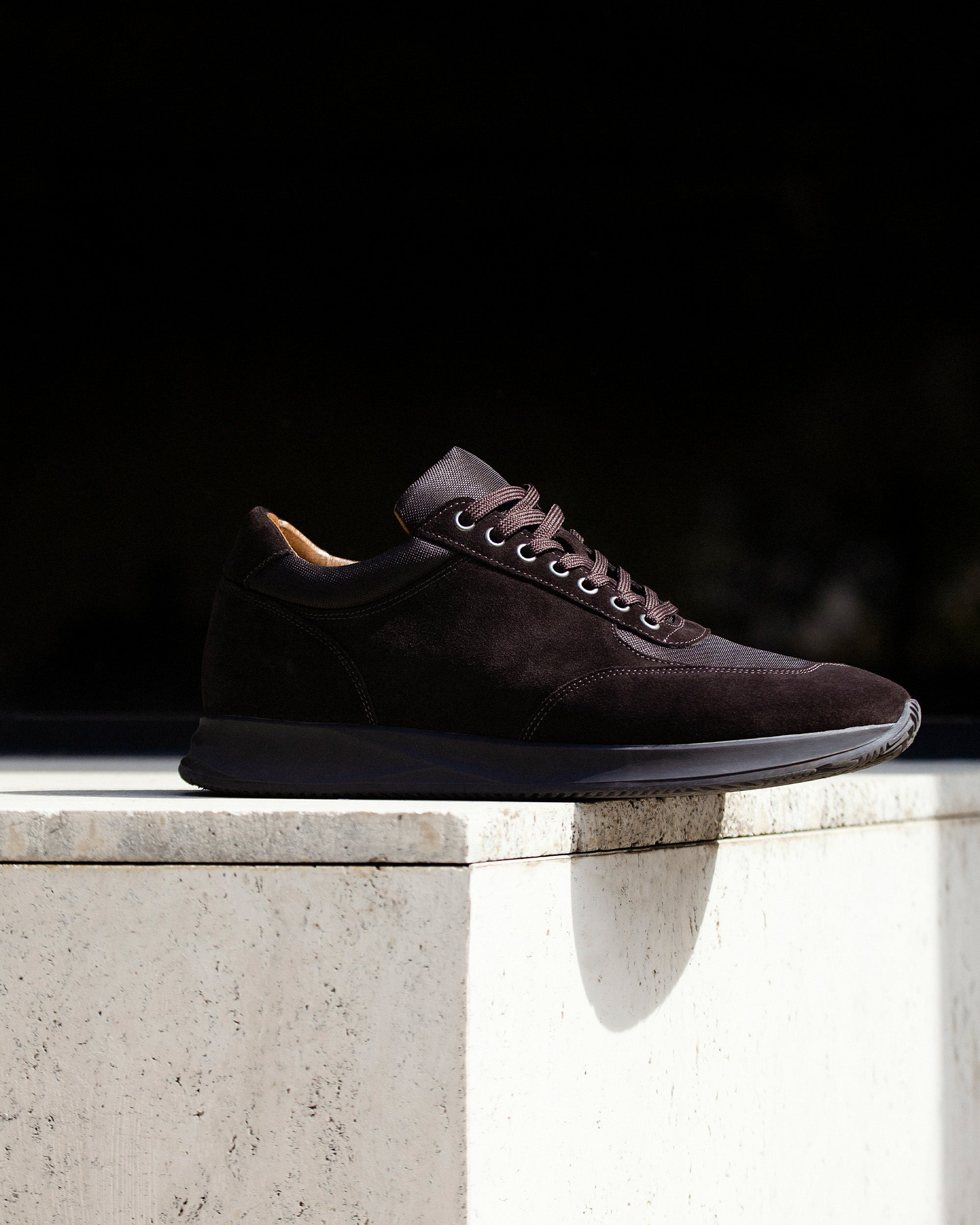 Vellano Stensund Dark Brown Suede Trainer