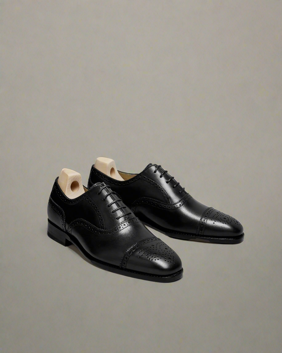 Vellano Stromso Black Leather Oxfords