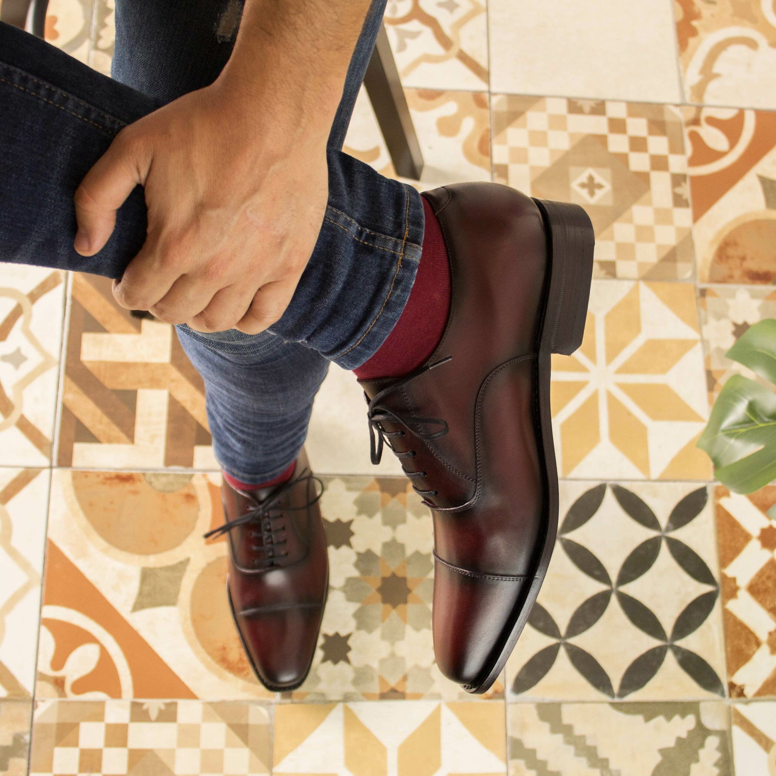 Vellano George Burgundy Two Tone Oxford Shoes