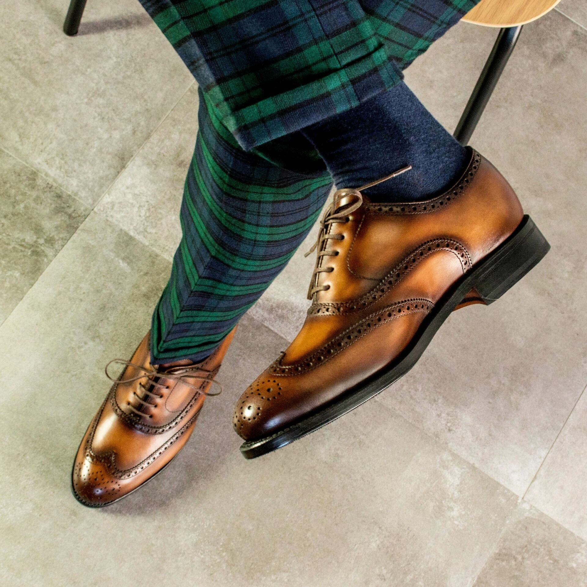 Vellano Carl Handpainted Wingtip Brogue