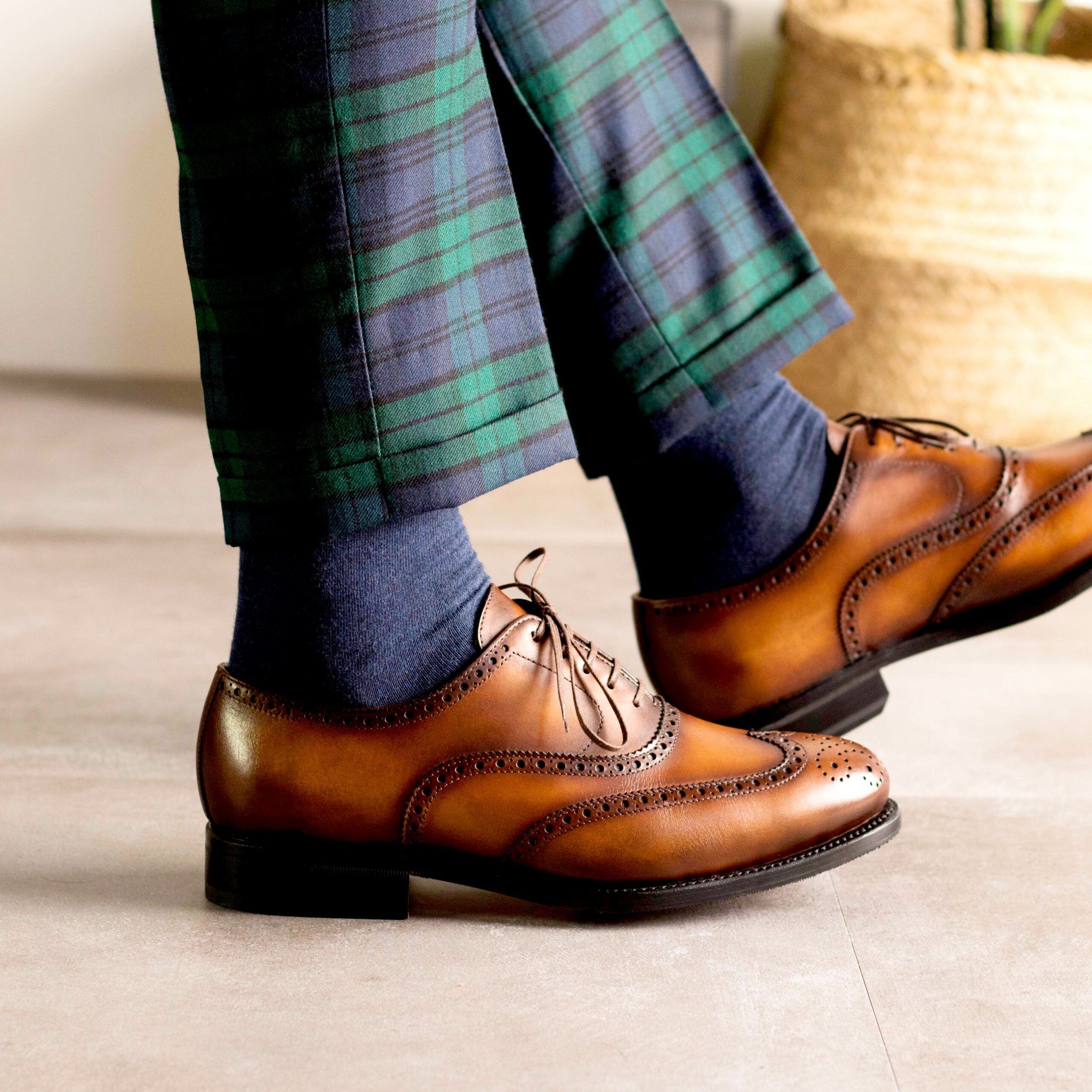 Vellano Carl Handpainted Wingtip Brogue
