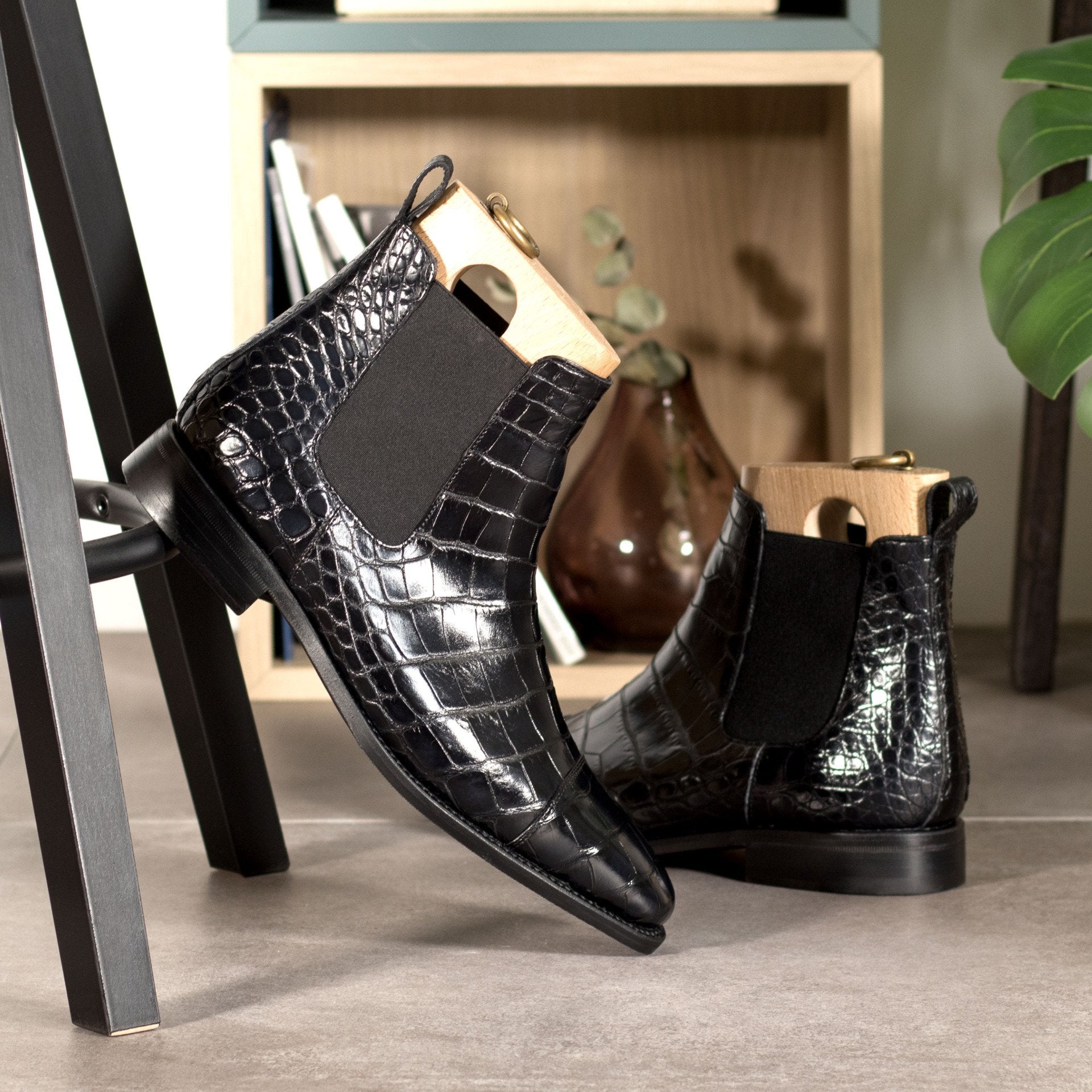 Vellano Black Croco Embossed Chelsea Boot
